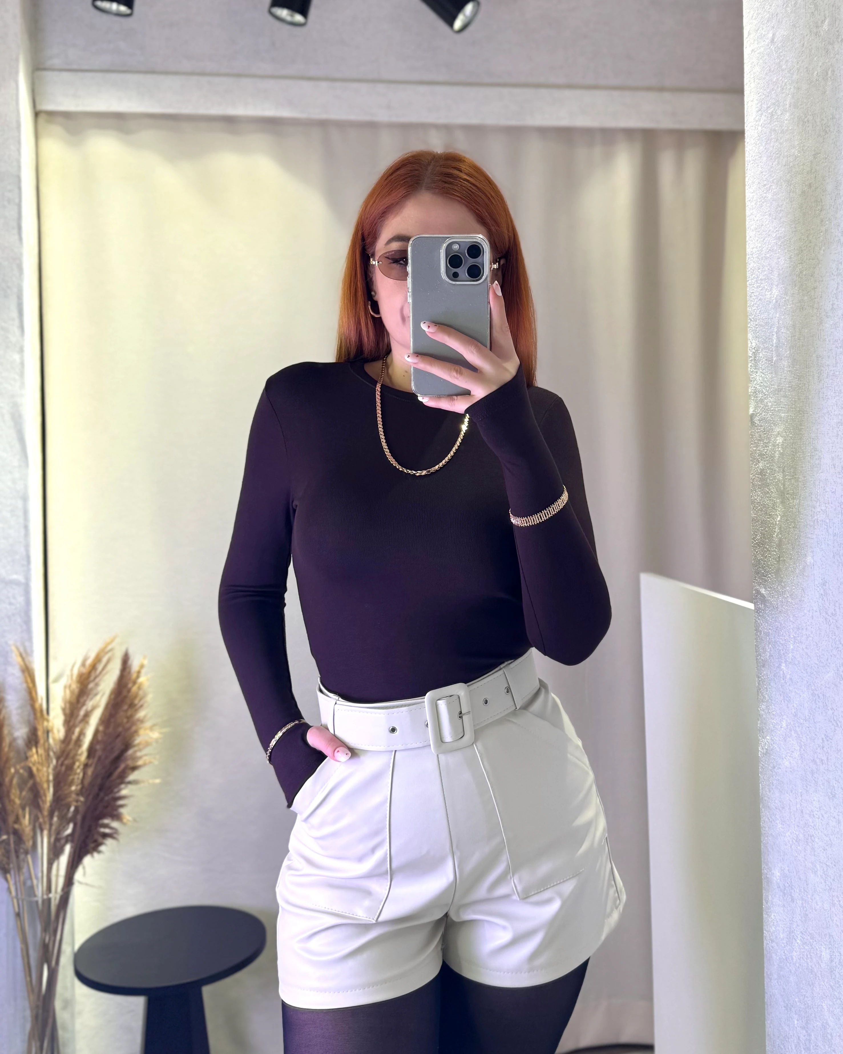 Modal Parmak Geçmeli Basic Yaka Bluz