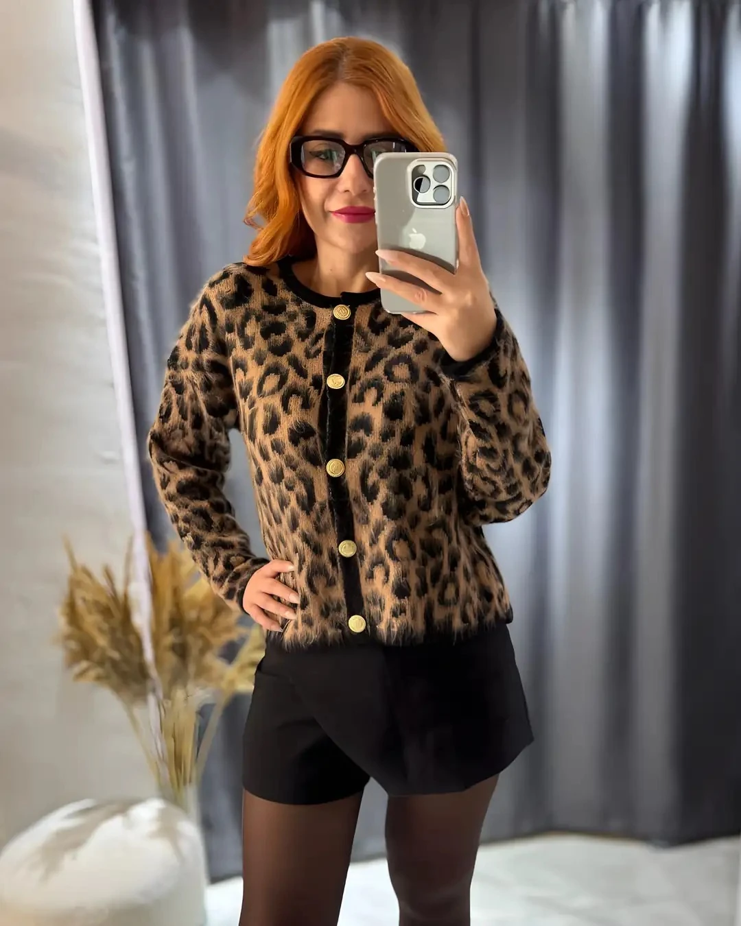 Leopar Desenli Düğmeli Triko Hırka