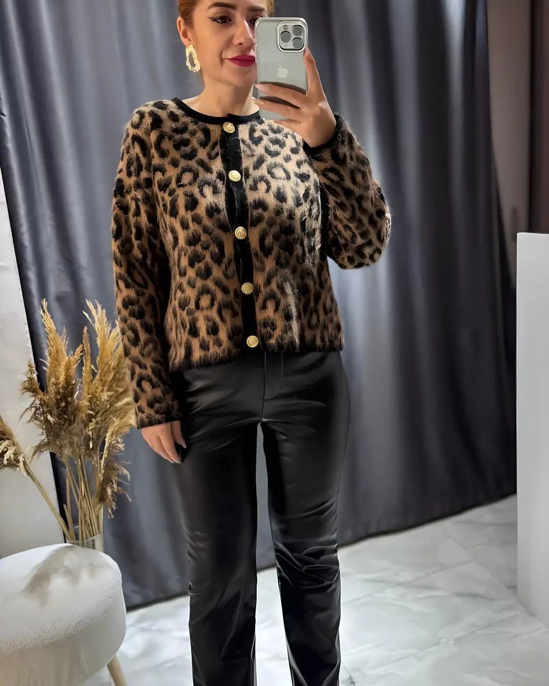 Deri Görünümlü İçi Şardonlu Yüksek Bel Pantolon