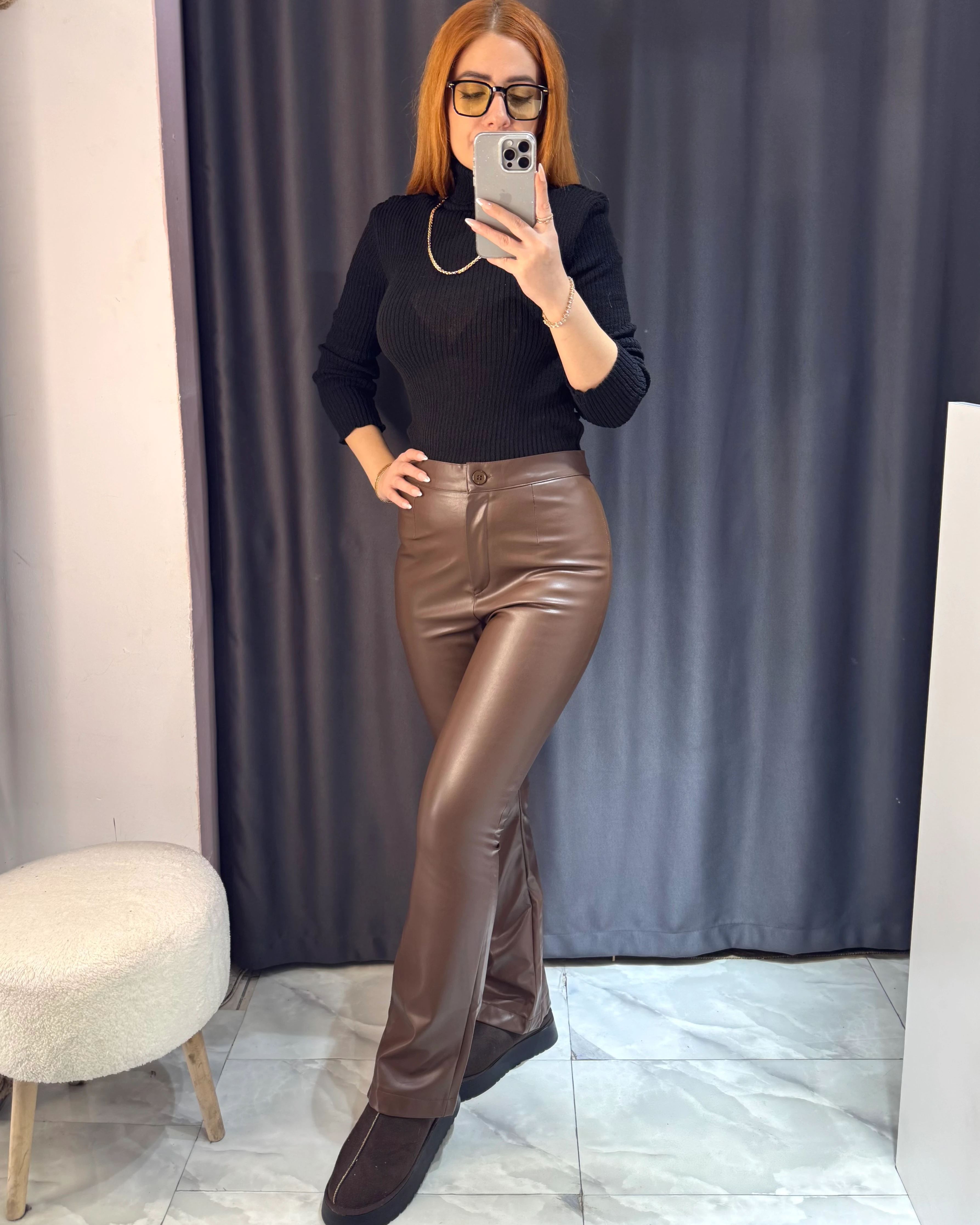 İçi Şardonlu Deri Görünümlü İspanyol Paça Pantolon