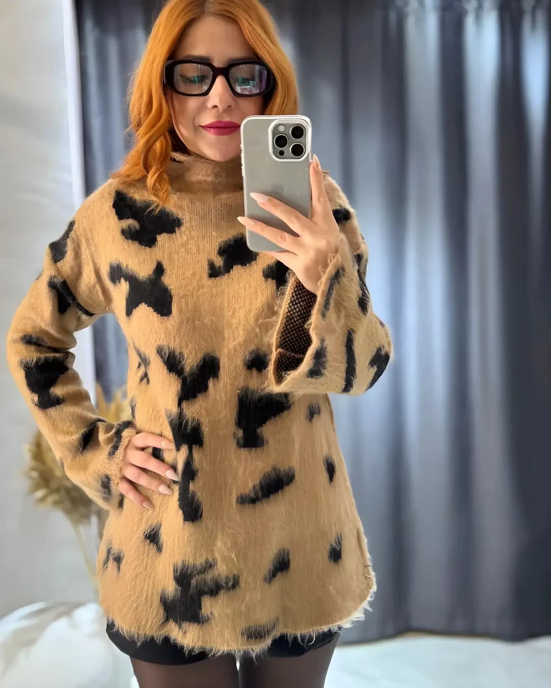 Leopar Desenli Tüylü Kazak