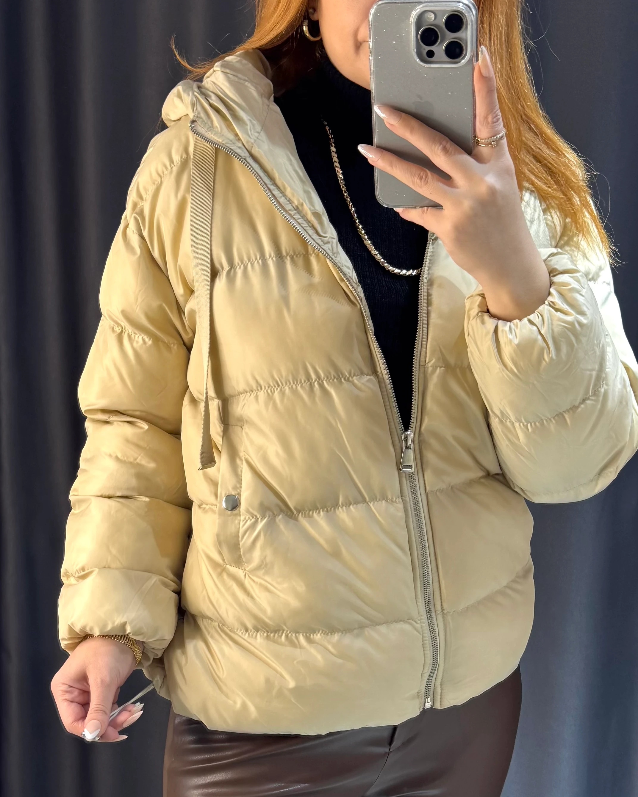 Kapüşonlu Şişme Mont