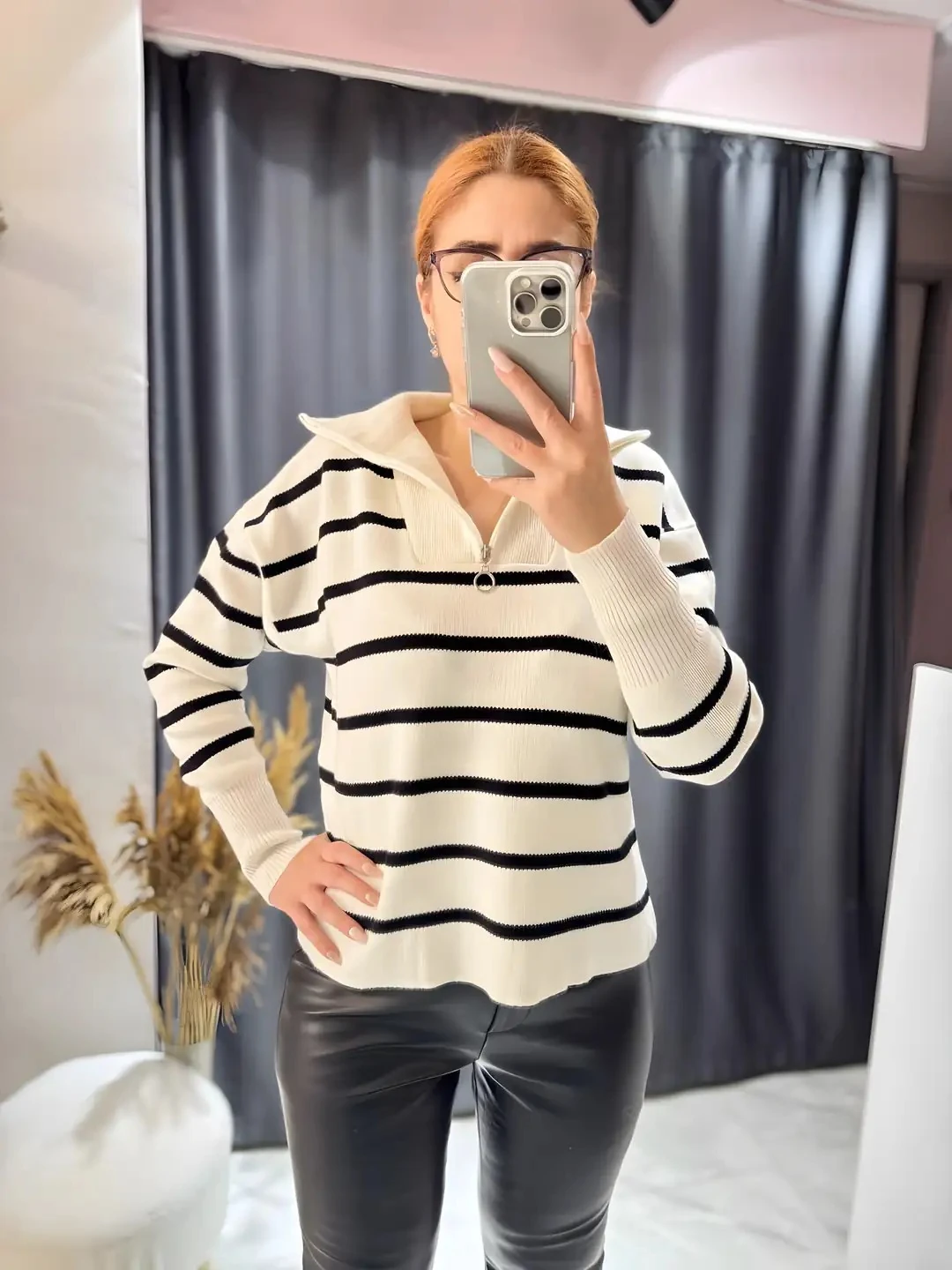 Çizgili Fermuarlı Triko Kazak