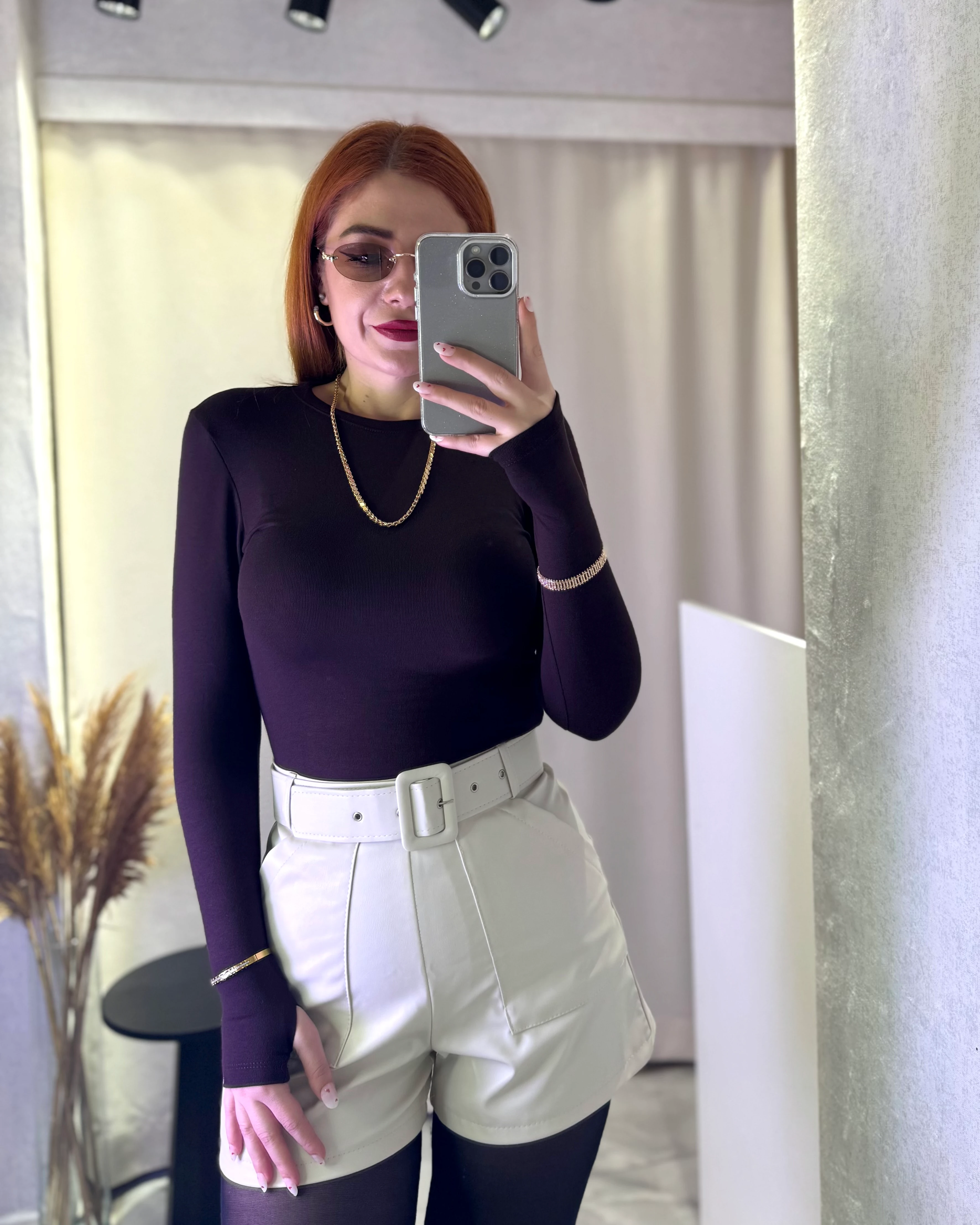 Modal Parmak Geçmeli Basic Yaka Bluz