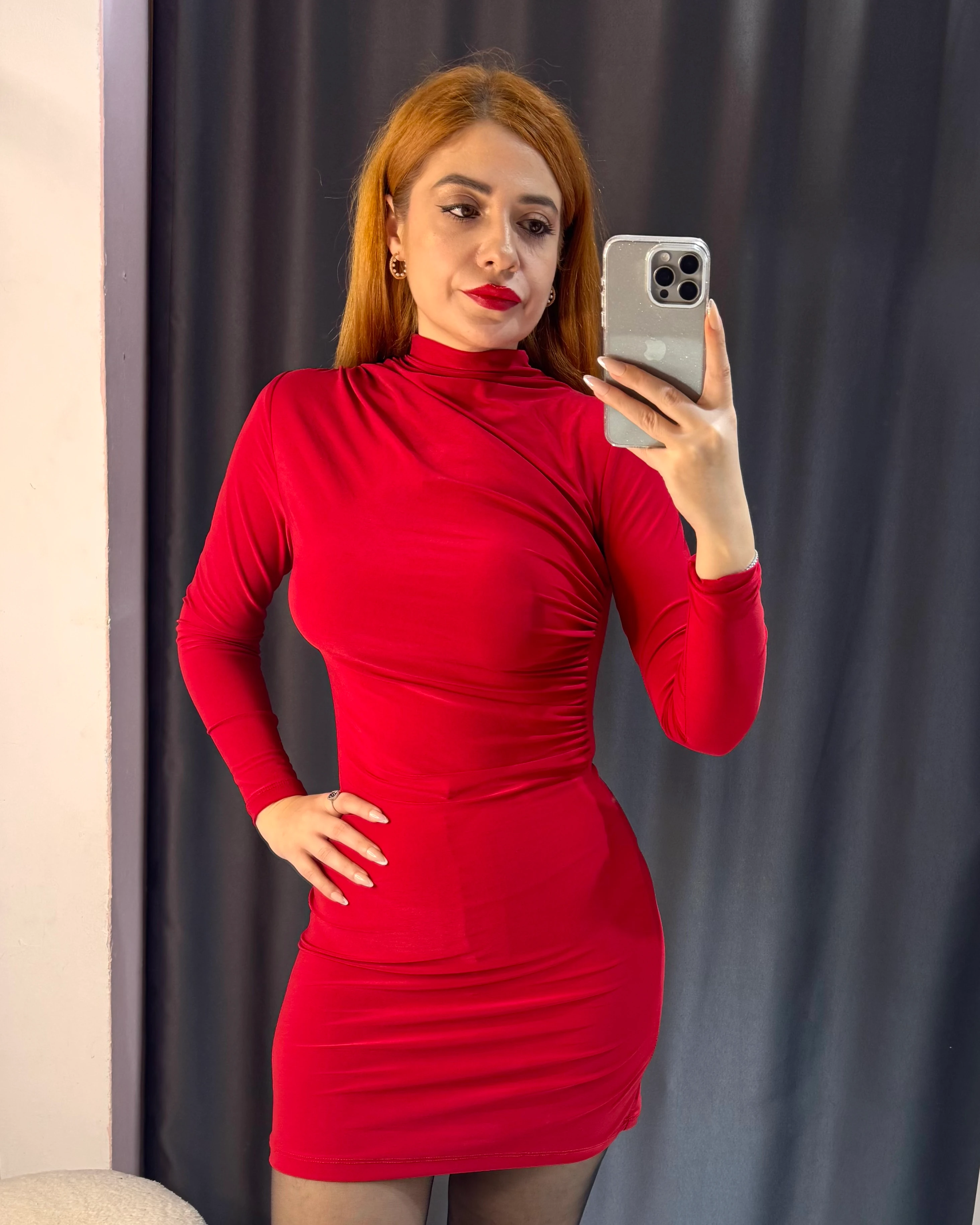 Drapeli Uzun Kollu Mini Elbise