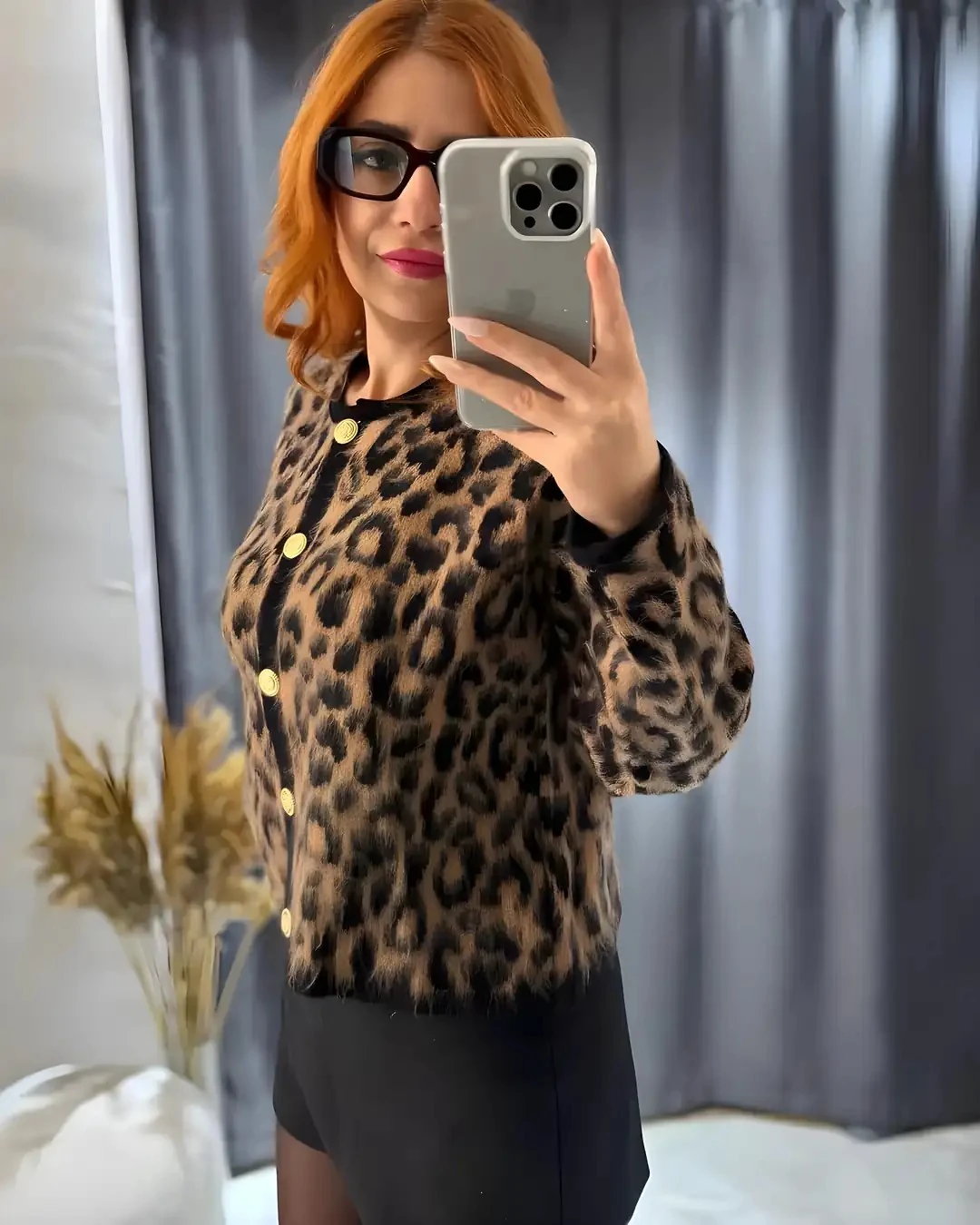 Leopar Desenli Düğmeli Triko Hırka