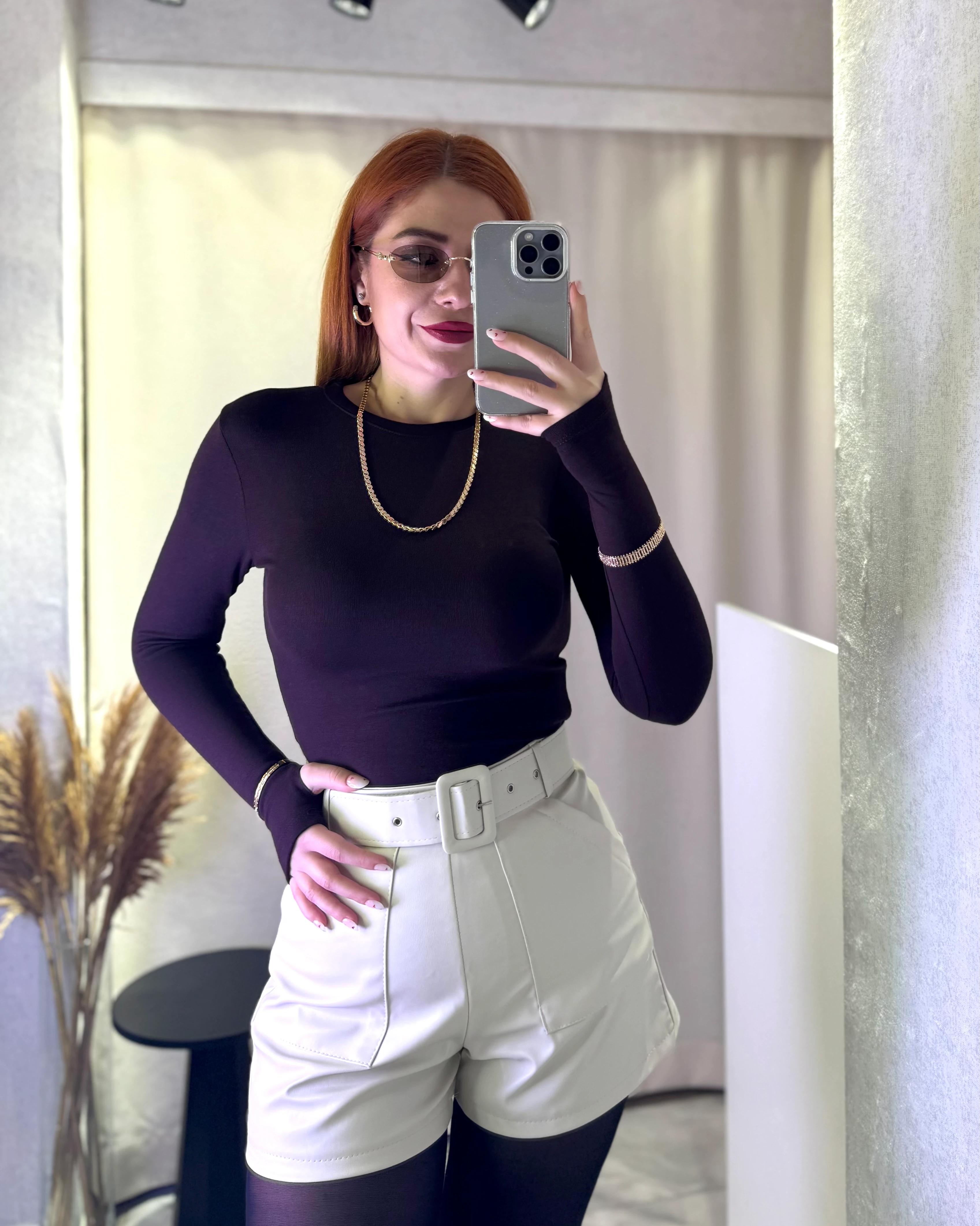 Modal Parmak Geçmeli Basic Yaka Bluz