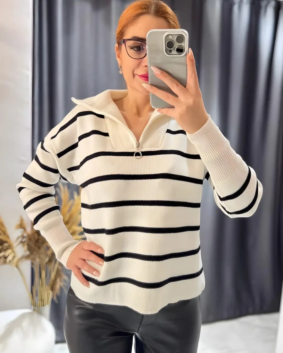 Çizgili Fermuarlı Triko Kazak