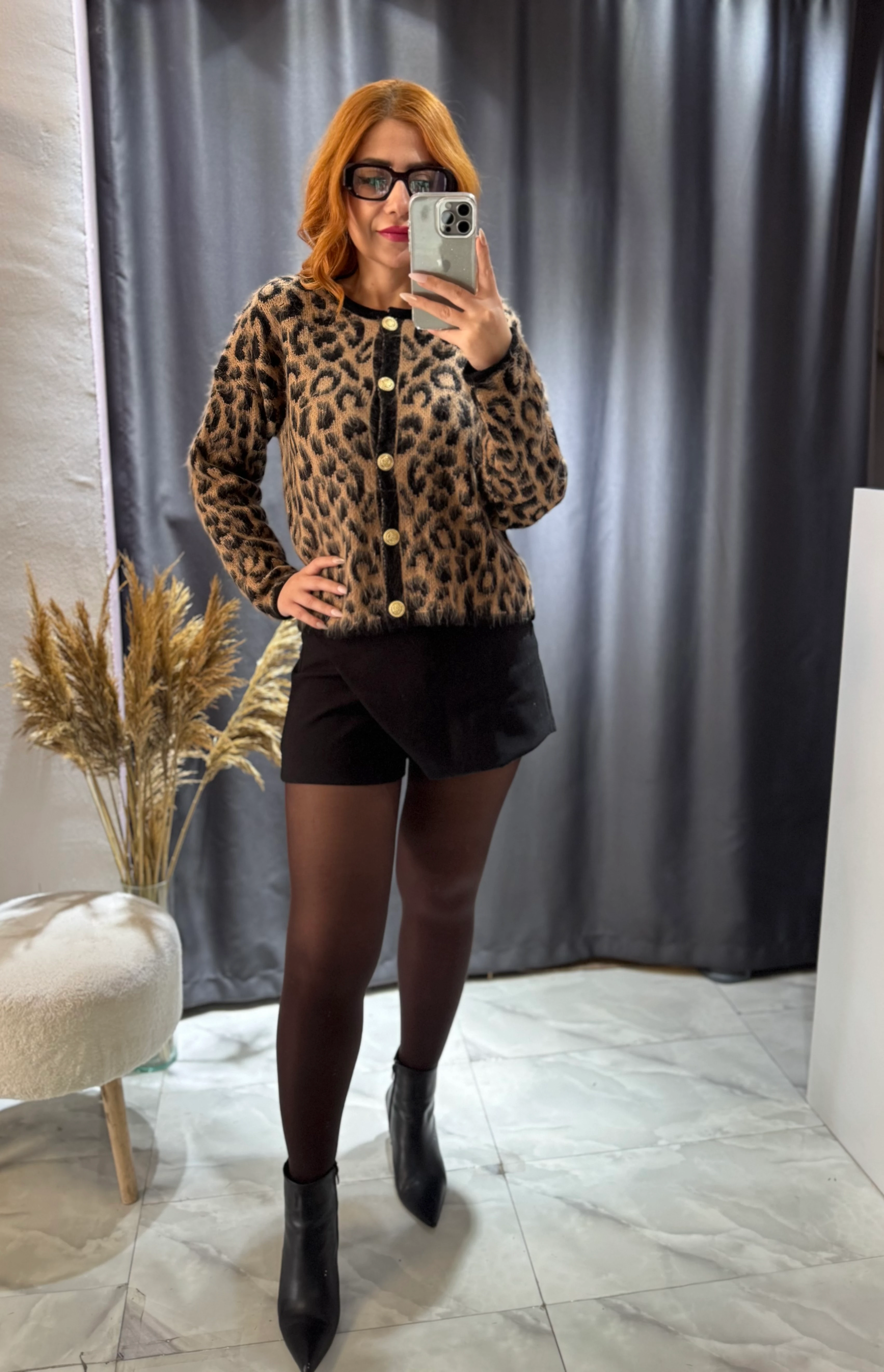 Leopar Desenli Düğmeli Triko Hırka