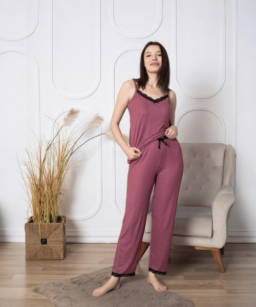 Mürdüm askılı pijama takımı