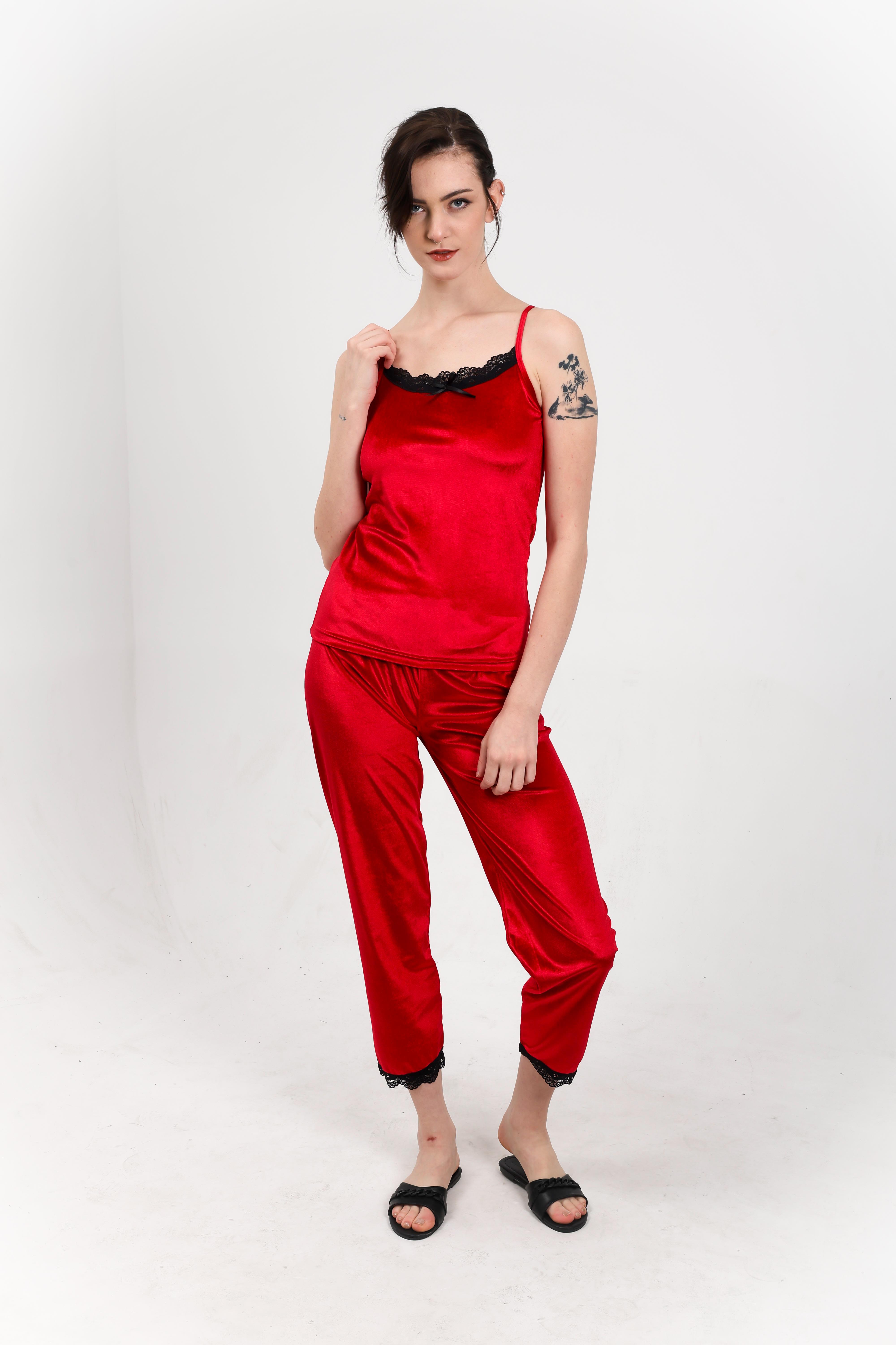 Kırmızı Kadife pijama takımı