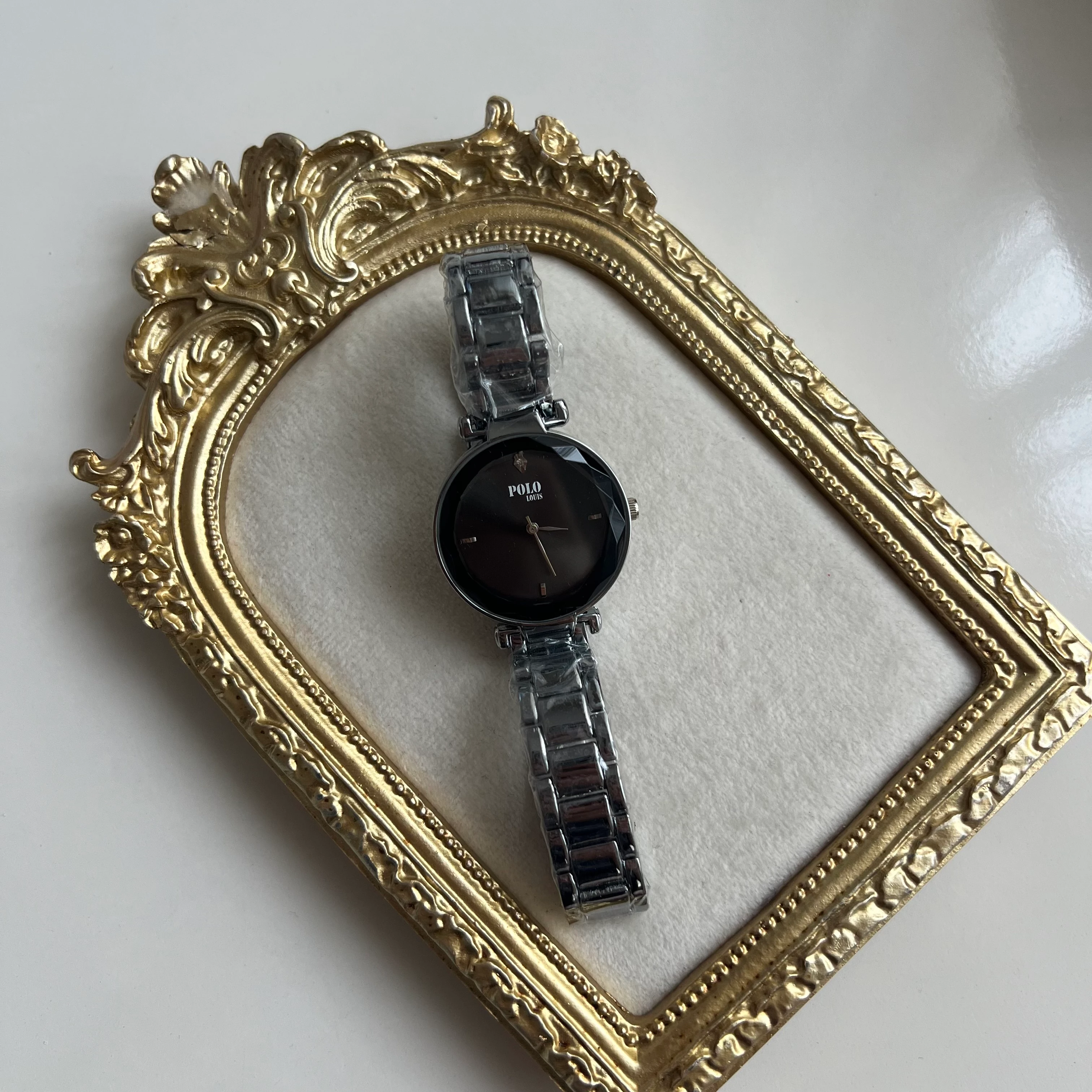 İçi Siyah Silver Polo Saat