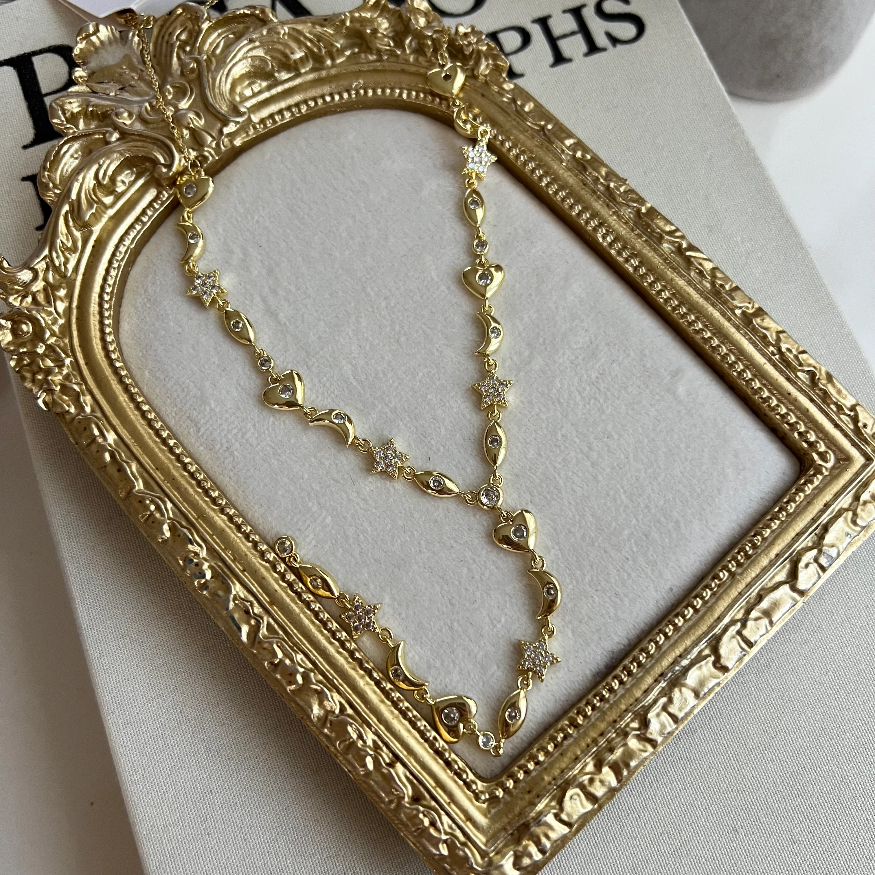 Gold Güneş Kalp Detaylı Y Kolye