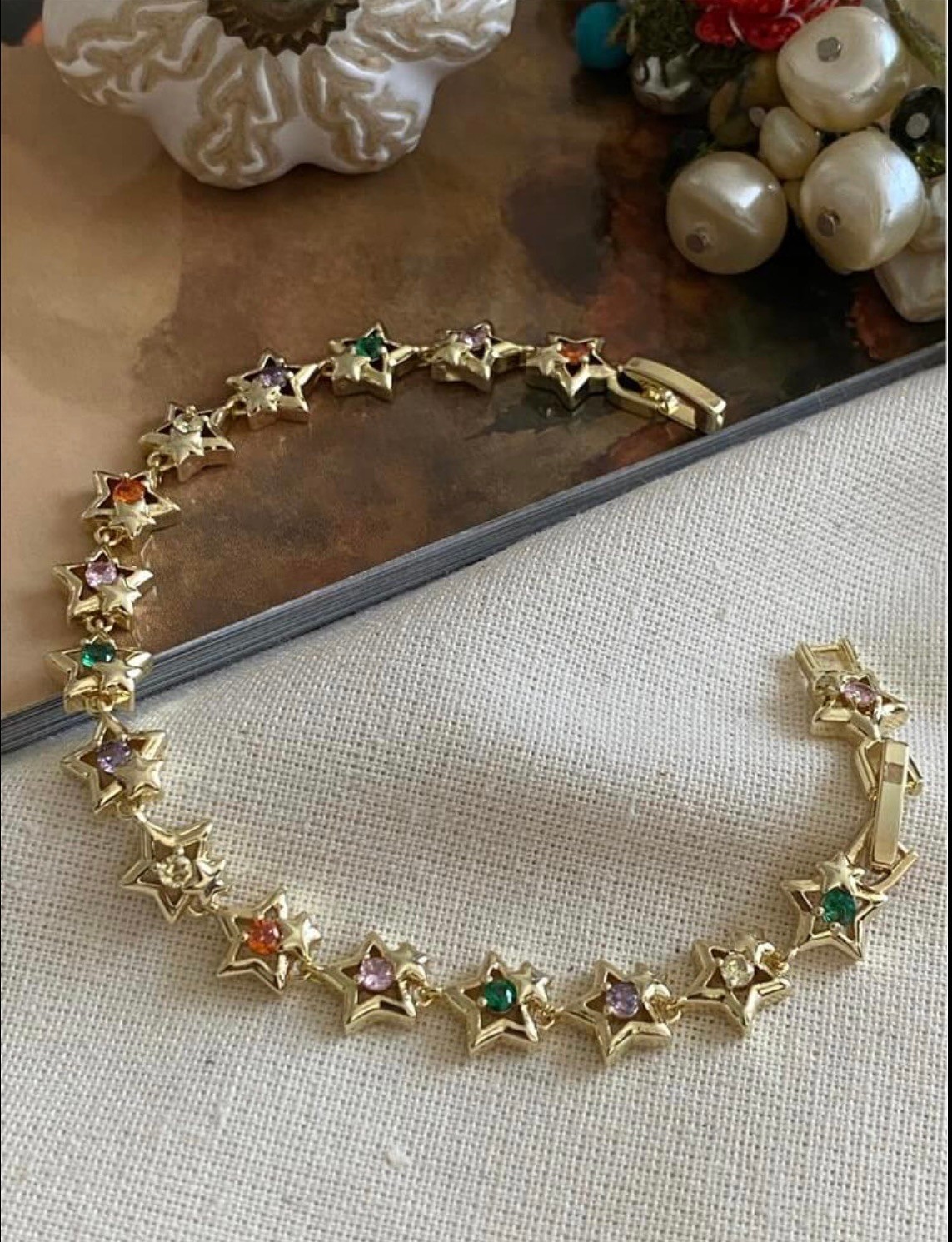 Gold Renkli Taşlı Yıldız Bileklik