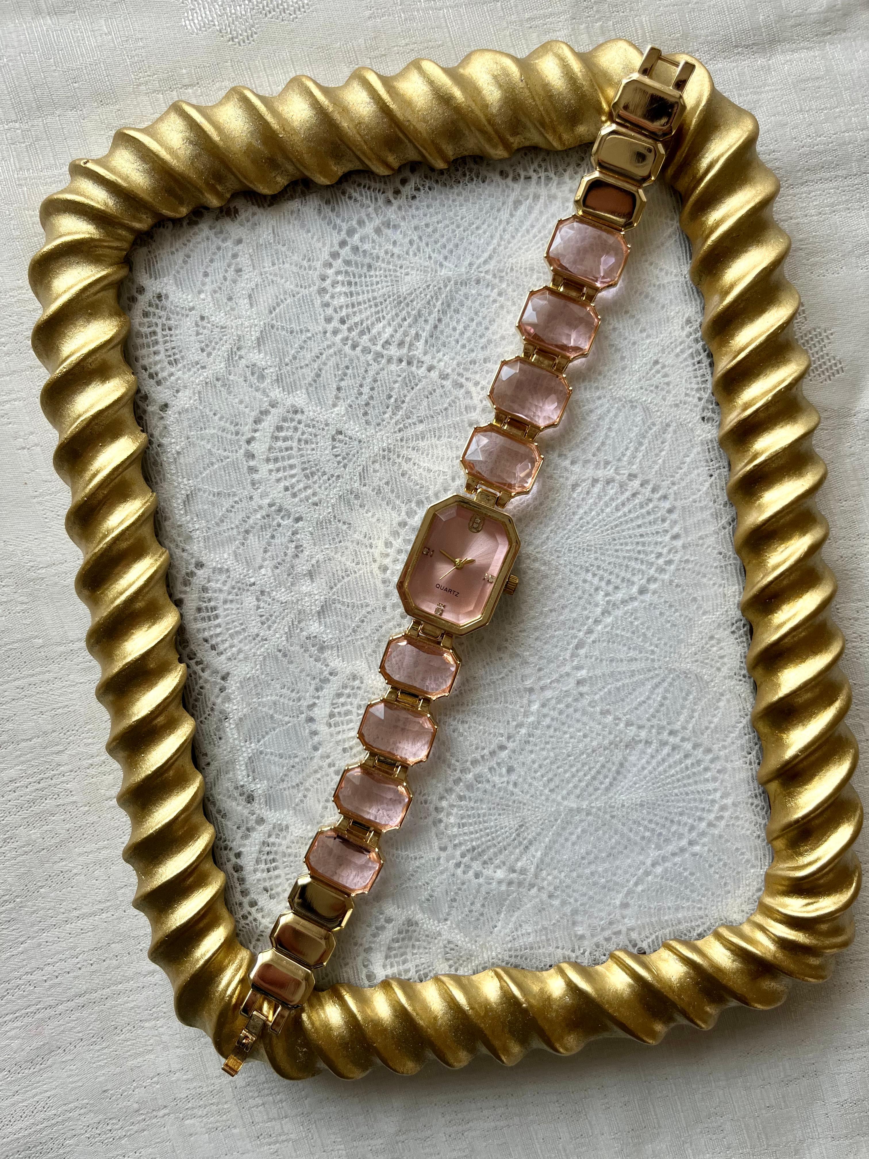 Pembe Taş Detaylı Gold Kadın Saat