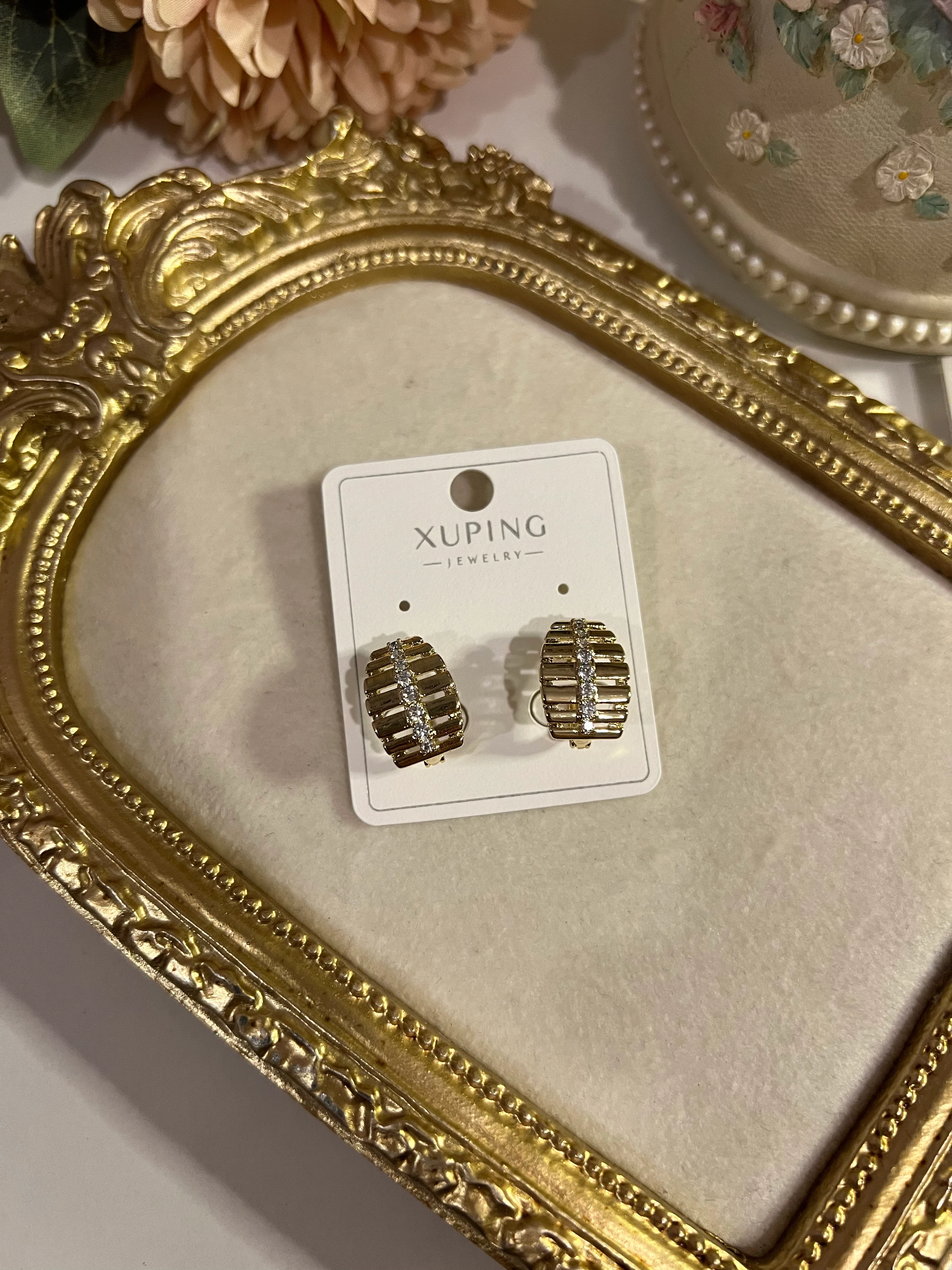 Xuping Gold Taşlı Küpe