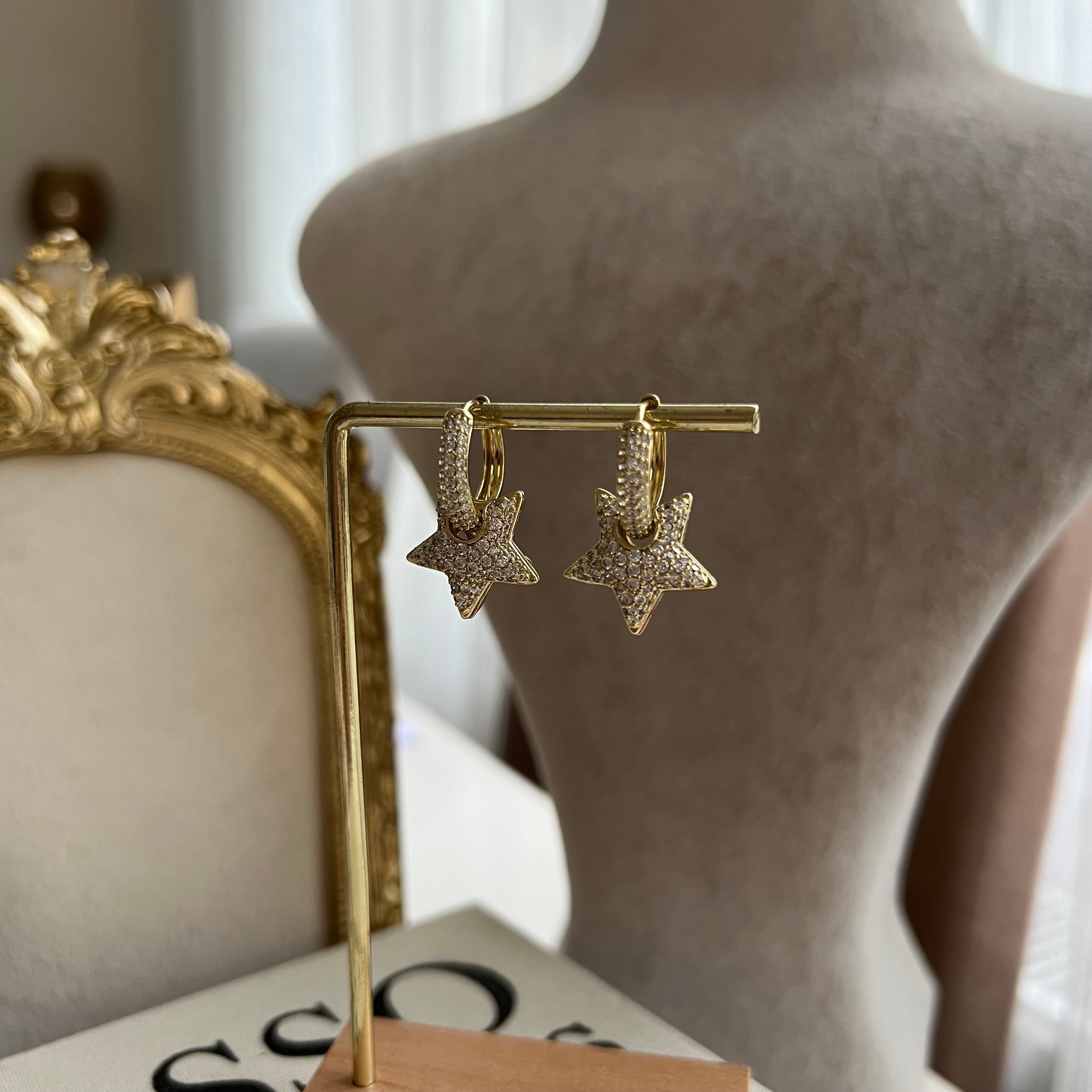 Xuping Gold Taşlı Yıldız Küpe