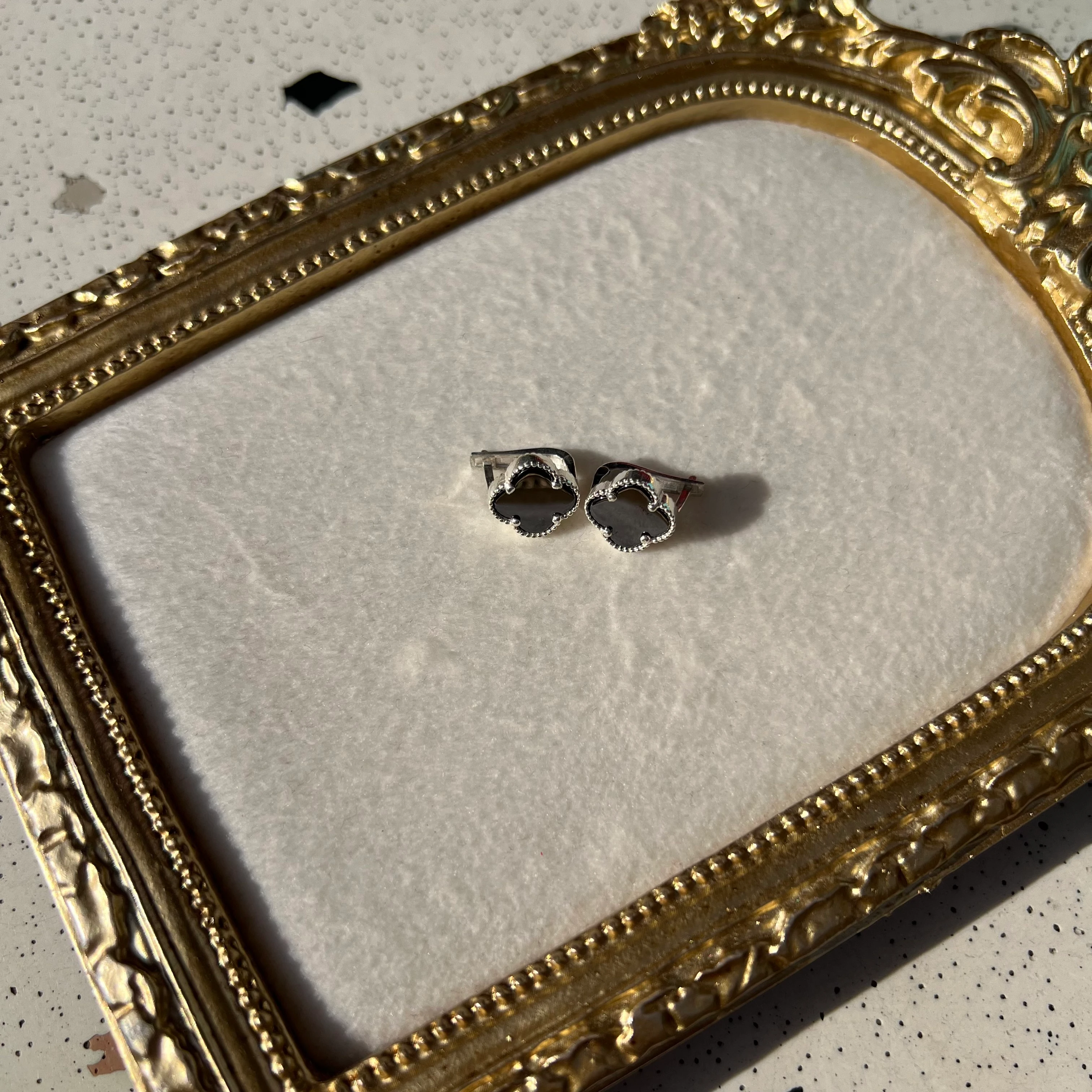 925 Gümüş Siyah Yonca Küpe