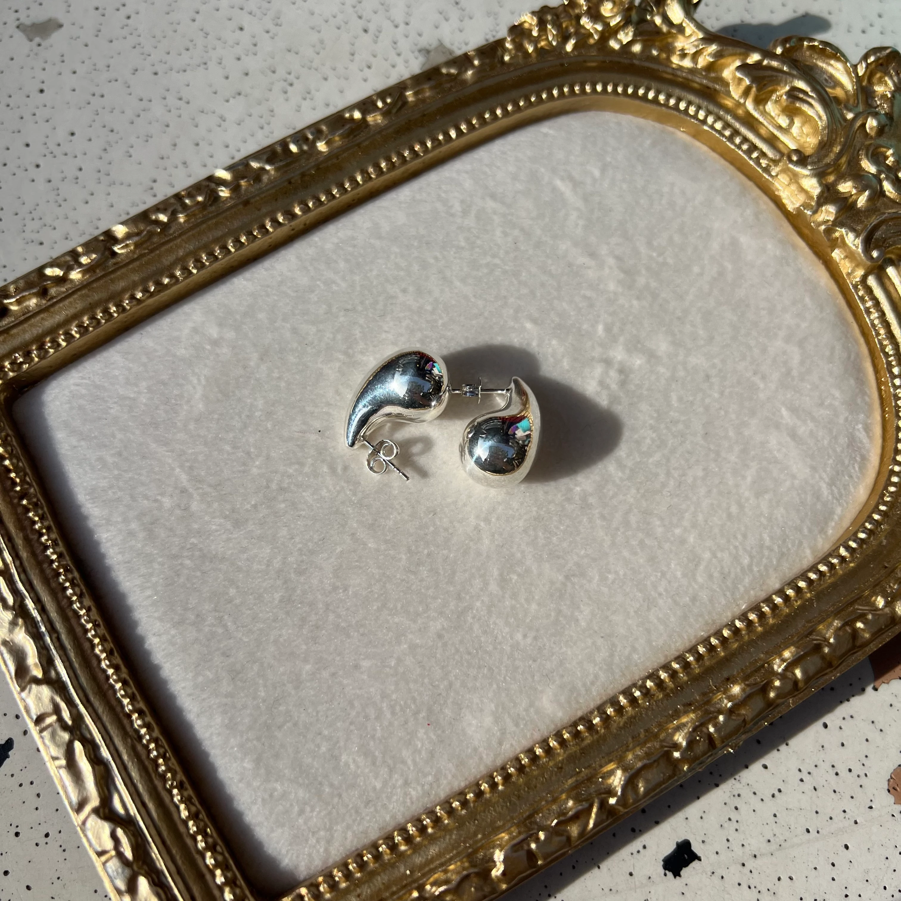 925 Gümüş Su Damlası Küpe