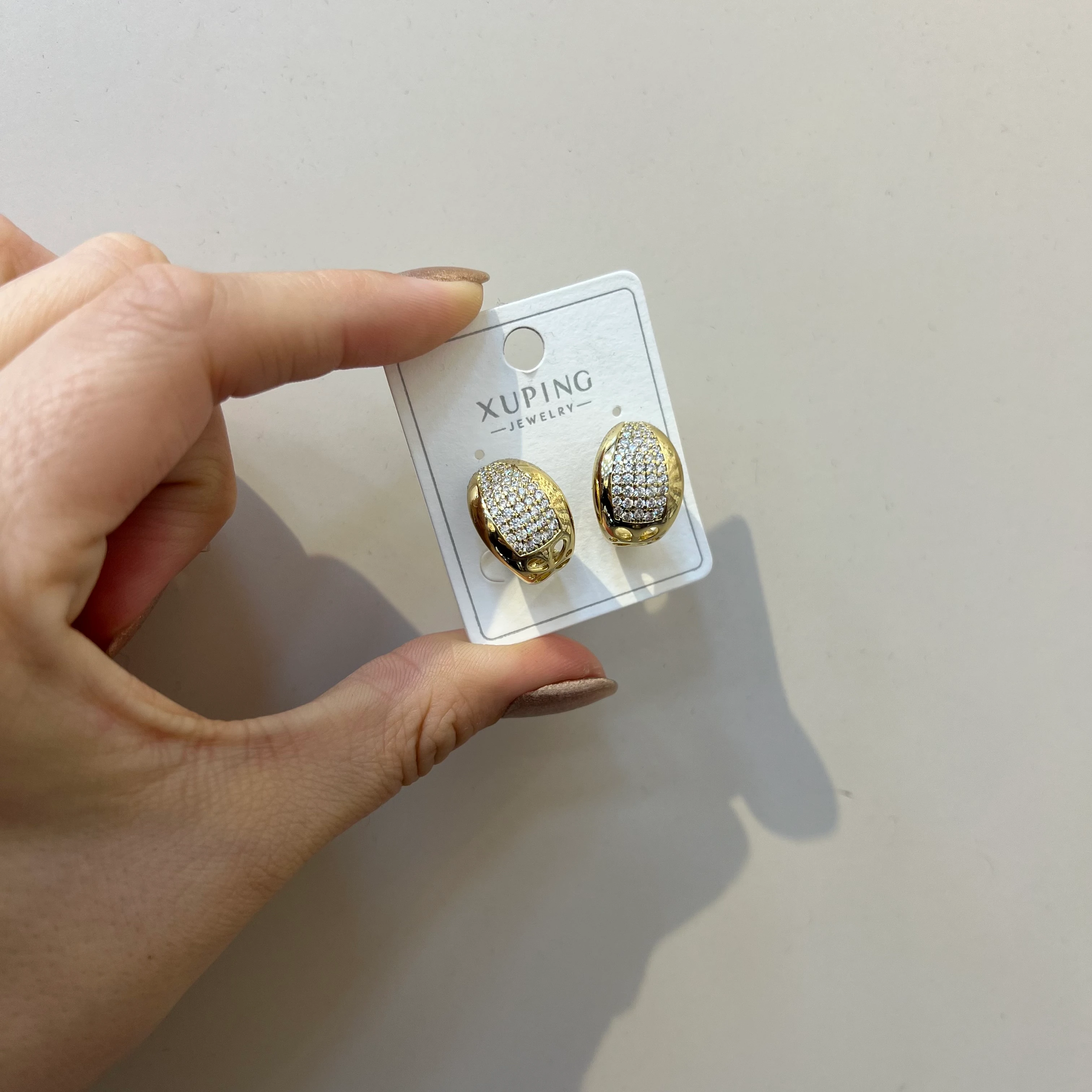 Xuping Taşlı Küpe