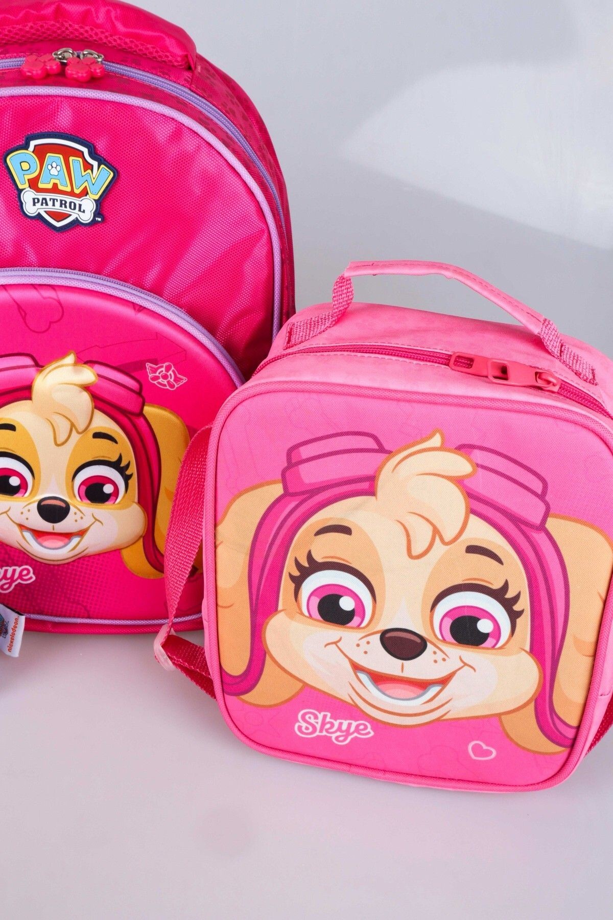 YENİ SEZON LİSANSLI PAW PATROL OKULDA MACERA KOLEKSİYONU OKUL,TERMOSLU BESLENME VE KALEM ÇANTASI OKU