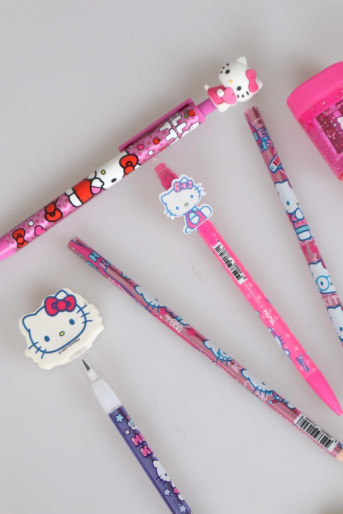 Dekomus I?le Yeni? Sezon Li?sansli Hello Kitty 9 Parça Full Kalem Seti?