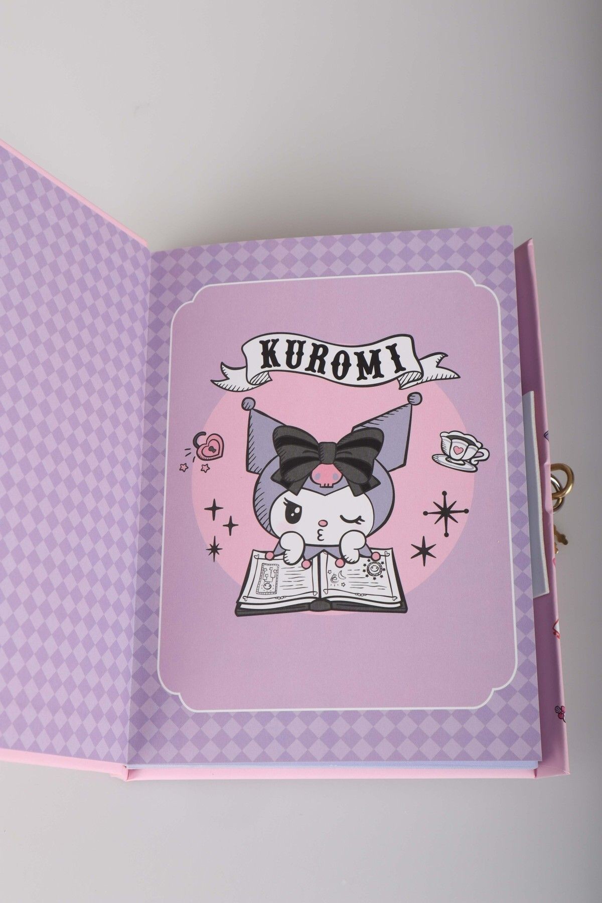DEKOMUS İLE YENİ SEZON LİSANSLI KUROMI KİLİTLİ HATIRA DEFTERİ 96 YAPRAK