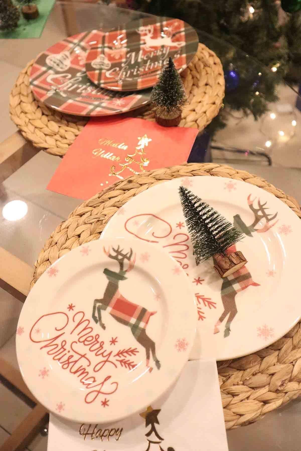 2 Kişilik Porselen Yemek Takımı Seti "yeni Yıl&merry Chrıstmas" Serisi