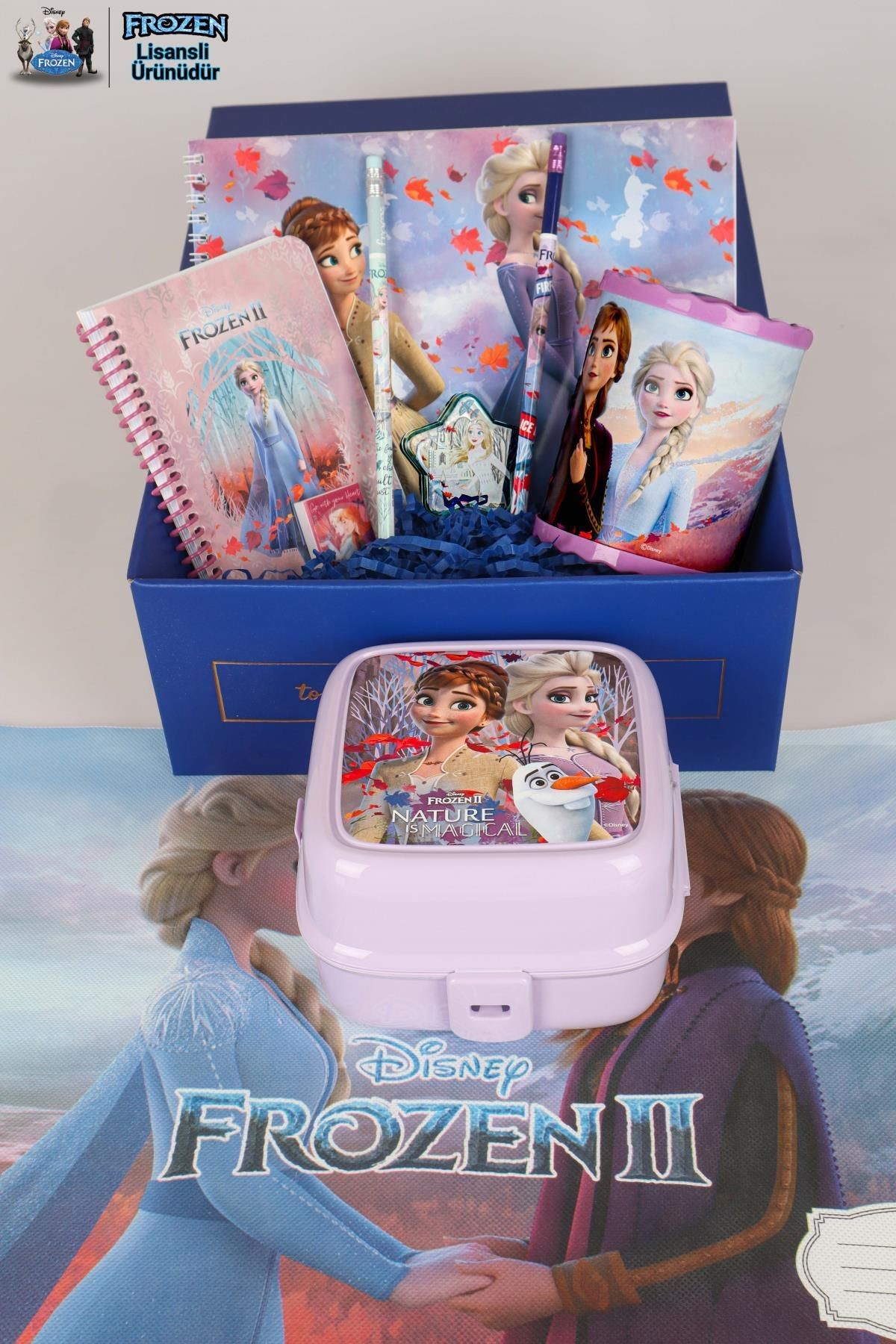 LİSANSLI İLE GIFT BOX ÖZEL KUTULU "ELSA'NIN PEMBE OKUL YOLCULUĞU" KIRTASİYE VE YEMEK SETİ