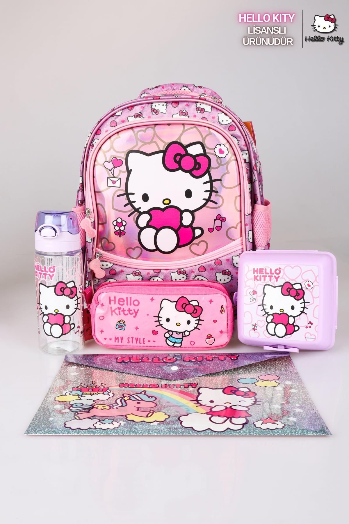 YENİ SEZON LİSANSLI HELLO KITTY'NIN PIRILTILI DÜNYASI ÖZEL KOLEKSİYON ANAOKUL ÇANTASI VE KALEM ÇANTA