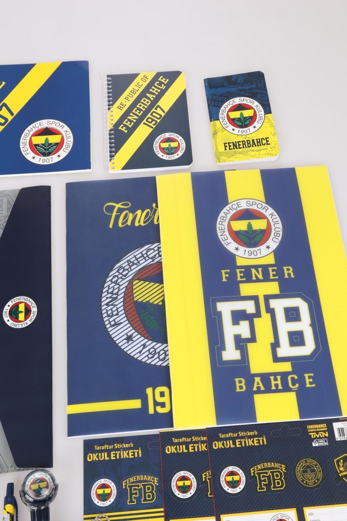 LİSANSLI FENERBAHÇE 17 PARÇA PREMIUM KIRTASİYE SETİ