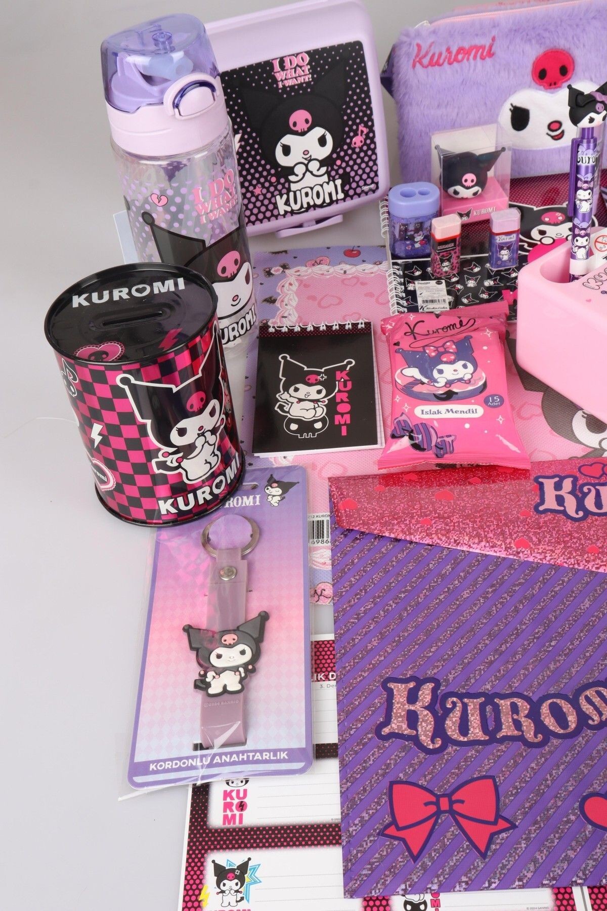 DEKOMUS İLE YENİ SEZON LİSANSLI KUROMI "MAGICAL BUDDY" 30 PARÇA PREMIUM FULL+FULL KIRTASİYE SETİ