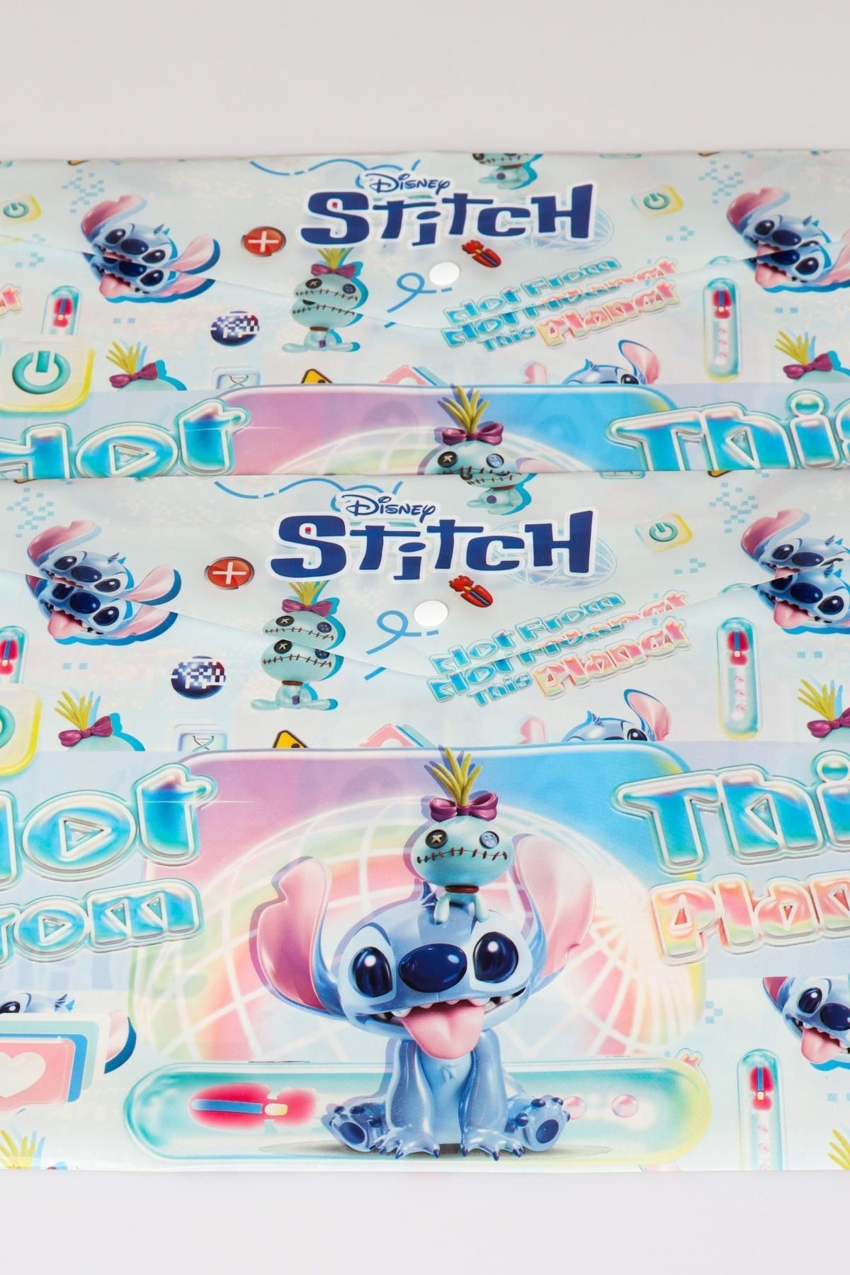 DEKOMUS İLE YENİ SEZON LİSANSLI STITCH TEKLİ ÇITÇITLI DOSYA