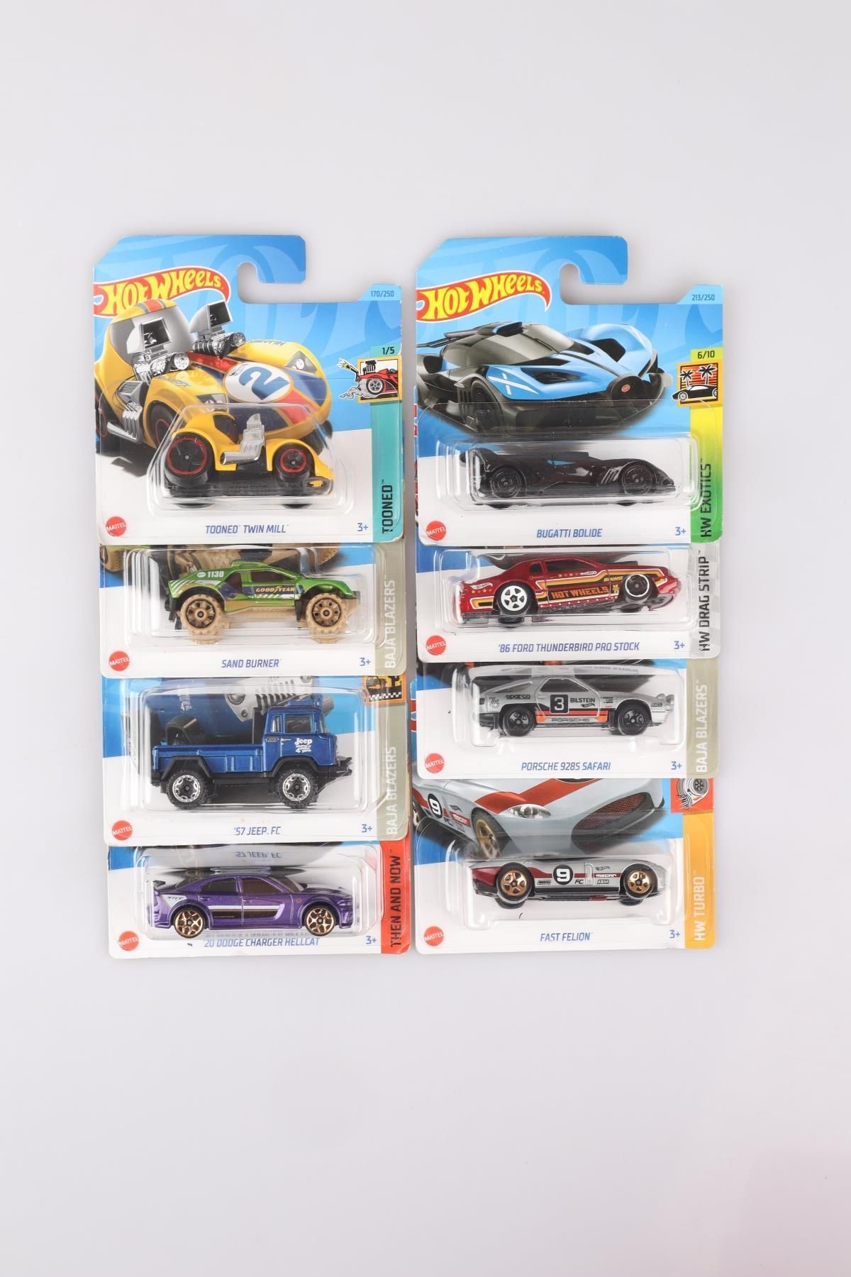 YENİ SEZON LİSANSLI HOT WHEELS OYUNCAK MİNİK ARABA