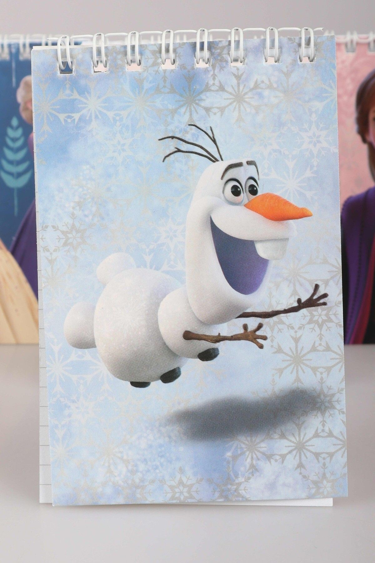 DEKOMUS İLE LİSANSLI FROZEN ELSA A7 NOT DEFTERİ