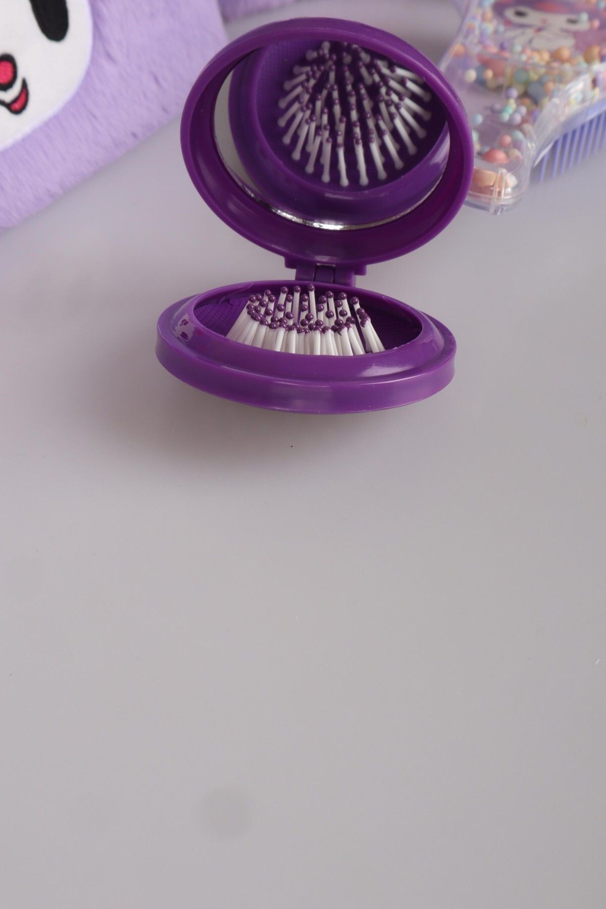 DEKOMUS İLE LİSANSLI YENİ SEZON KUROMI PELUŞ BASIC KOL ÇANTASI,EL ÇANTASI,PARA ÇANTASI,AYNALI SAÇ FI
