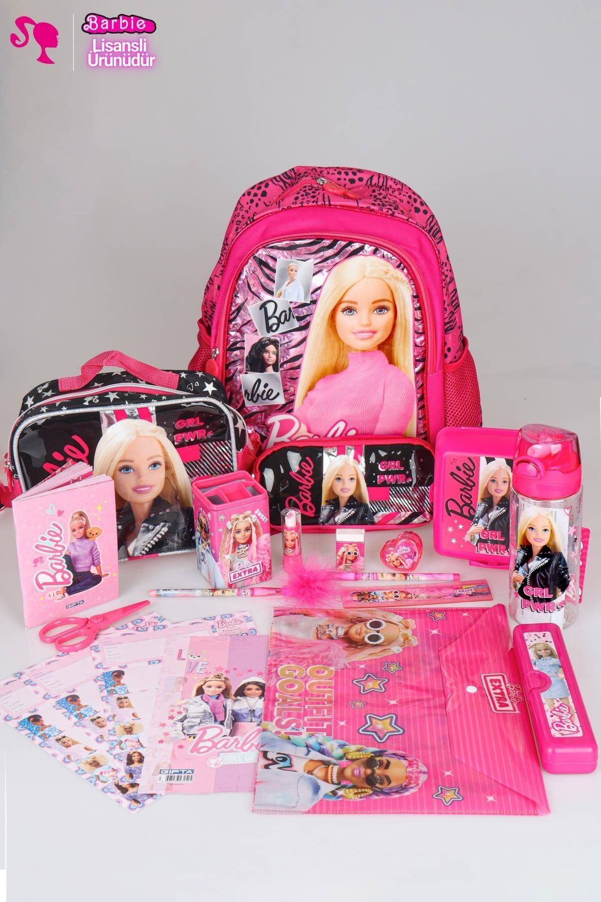 DEKOMUS İLE YENİ SEZON LİSANSLI BARBIE'NİN PARILTISI KOLEKSİYONU OKUL,BESLENME VE KALEM ÇANTASI İLE