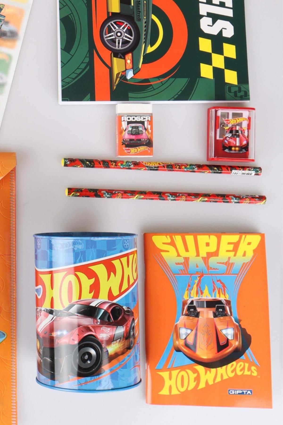 YENİ SEZON LİSANSLI HOT WHEELS 12 PARÇA KIRTASİYE SETİ ÇITÇIT DOSYA,KALEM,SİLGİ,KUMBARA,KALEMTRAŞ,RE