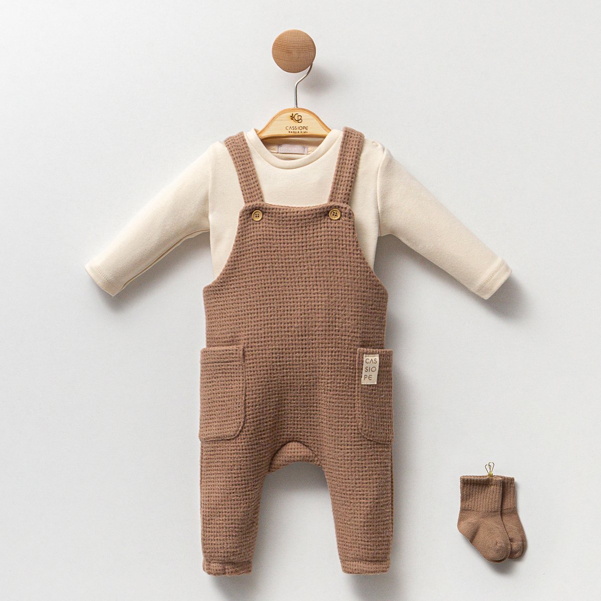 Lora Bliss Unisex Waffle Salopetli Takım – 9 Ay | Düğmeli Cepli Tulum, Uzun Kollu İç Body ile