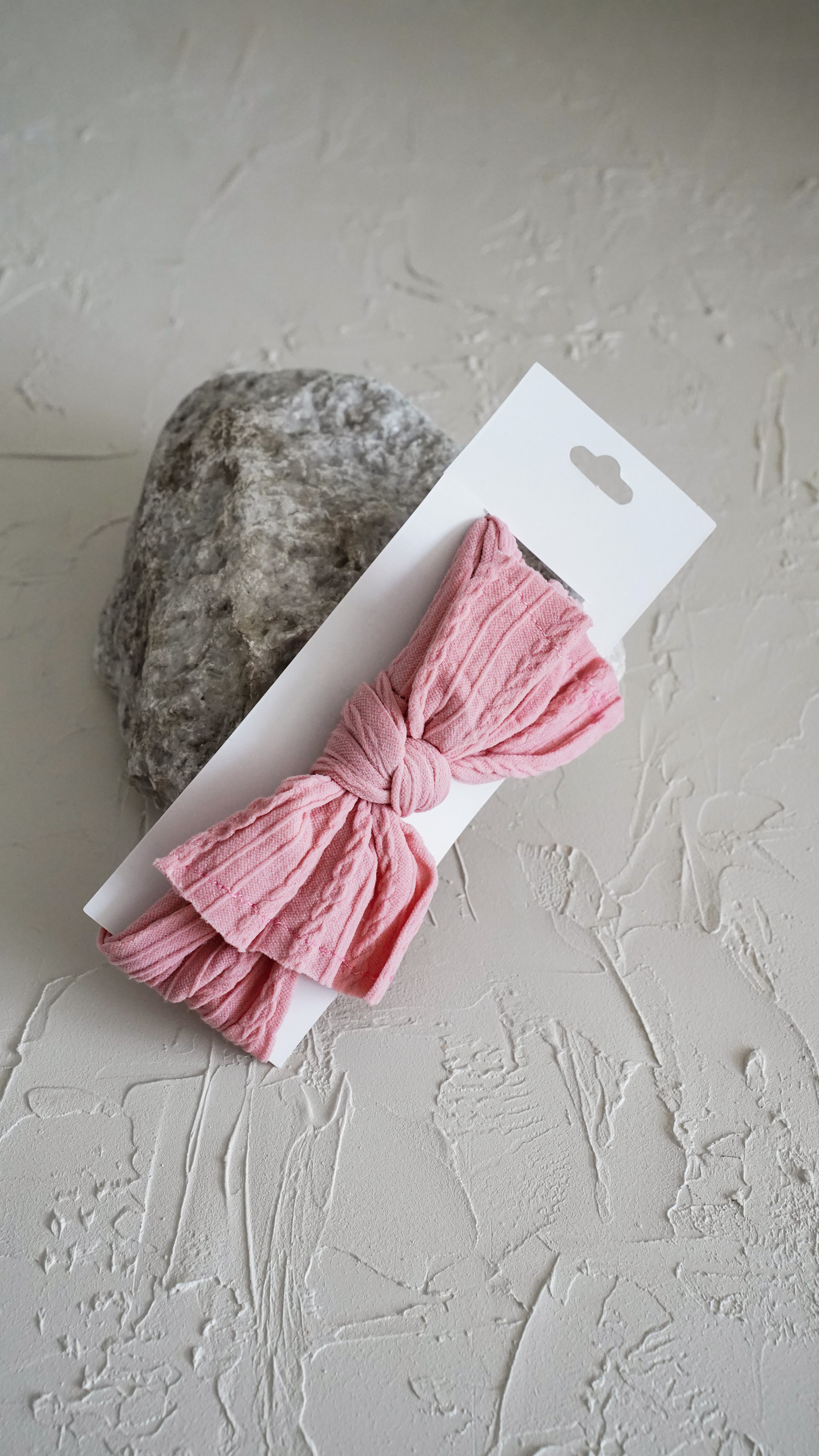 Lora Bliss Fiyonk Figürlü Penye Saç Bandı - Gül Kurusu