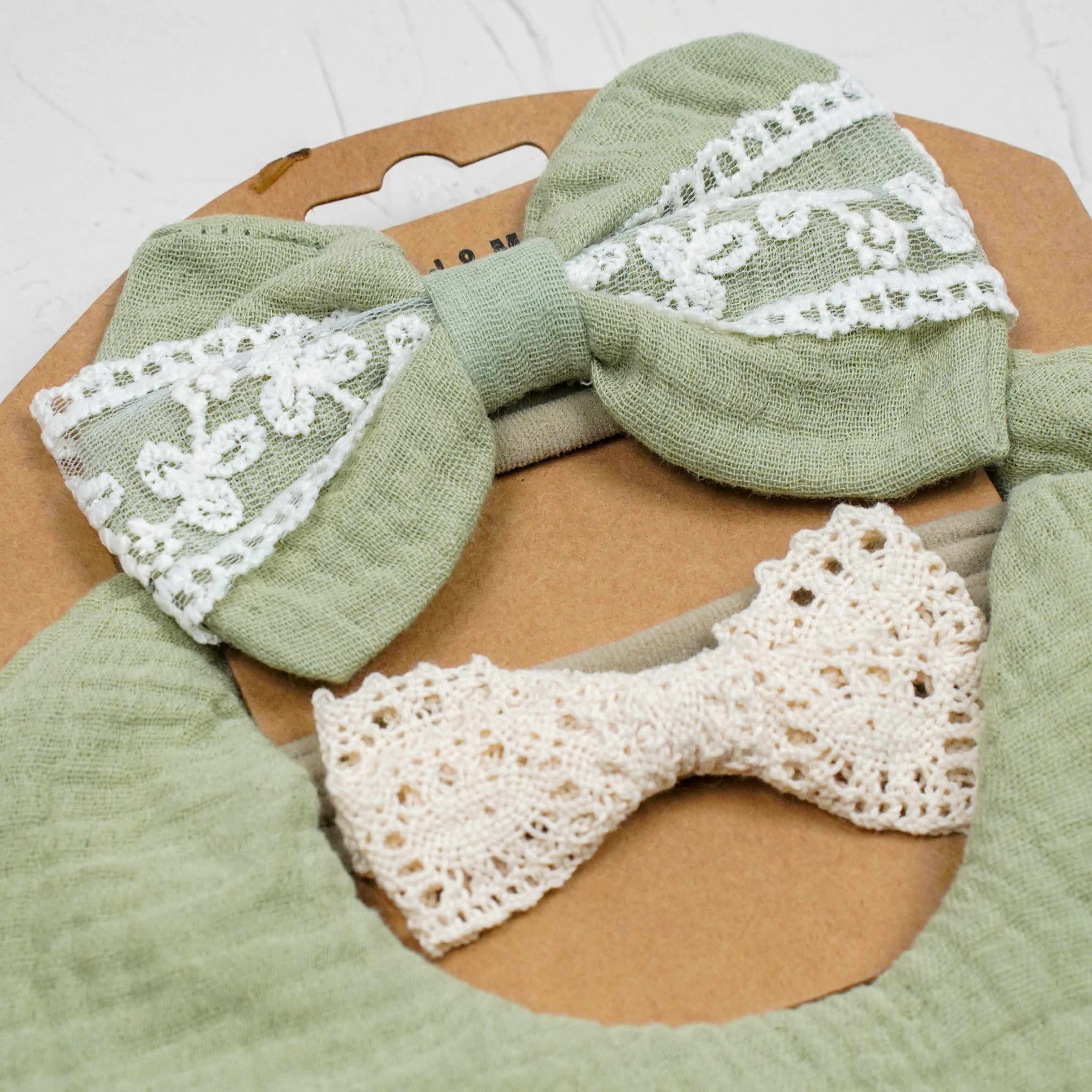 Lora Bliss Dantelli Saç Bandı ve Önlük Seti