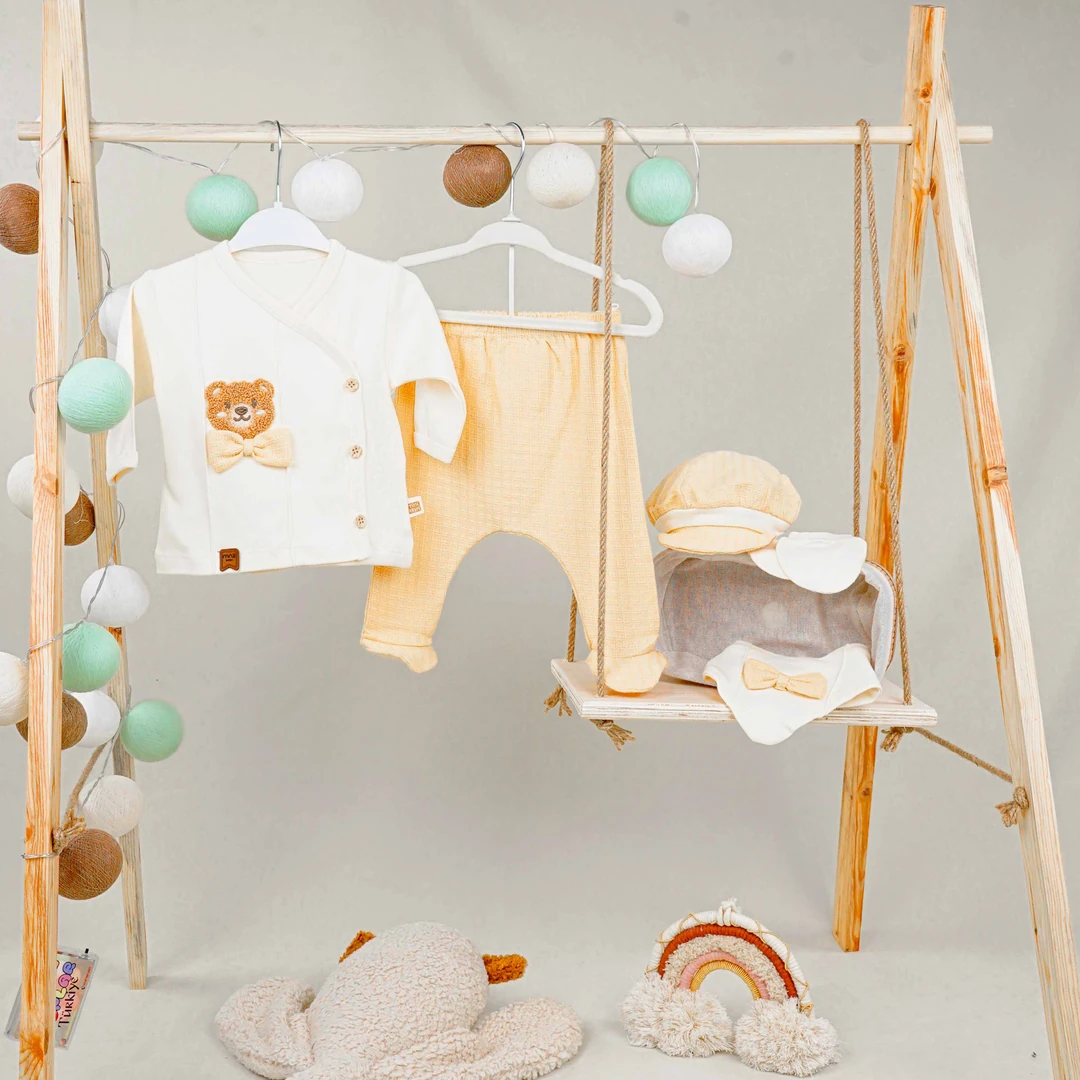 Lora Bliss Erkek Bebek Ayıcık Nakışlı 5'li Hastane Çıkışı Seti - Hardal