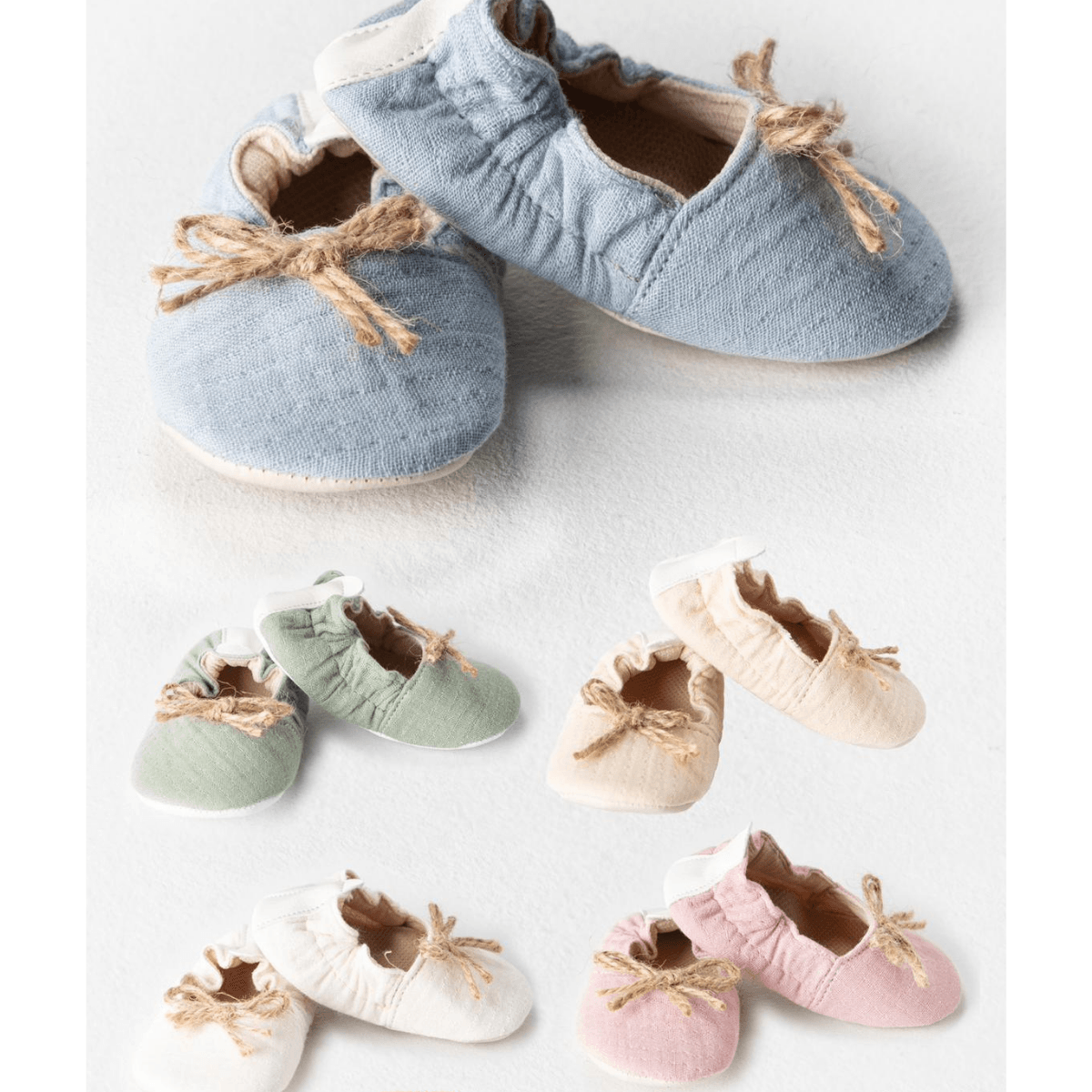 Lora Bliss Kız Bebek Patik – 18-19 Numara | Yumuşak Kumaş, Fiyonk Detaylı