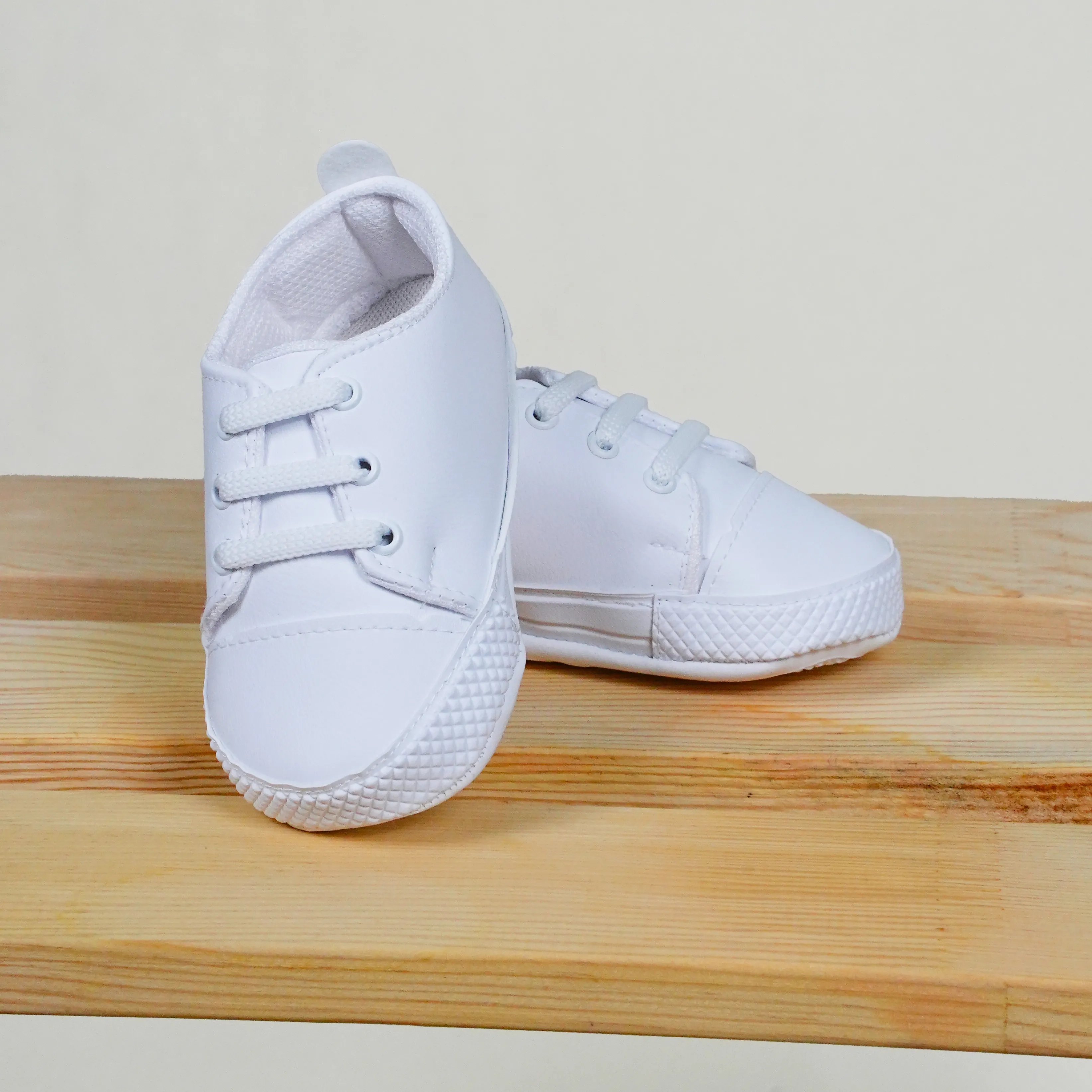 Lora Bliss Erkek Deri Patik | Şık ve Rahat - Beyaz