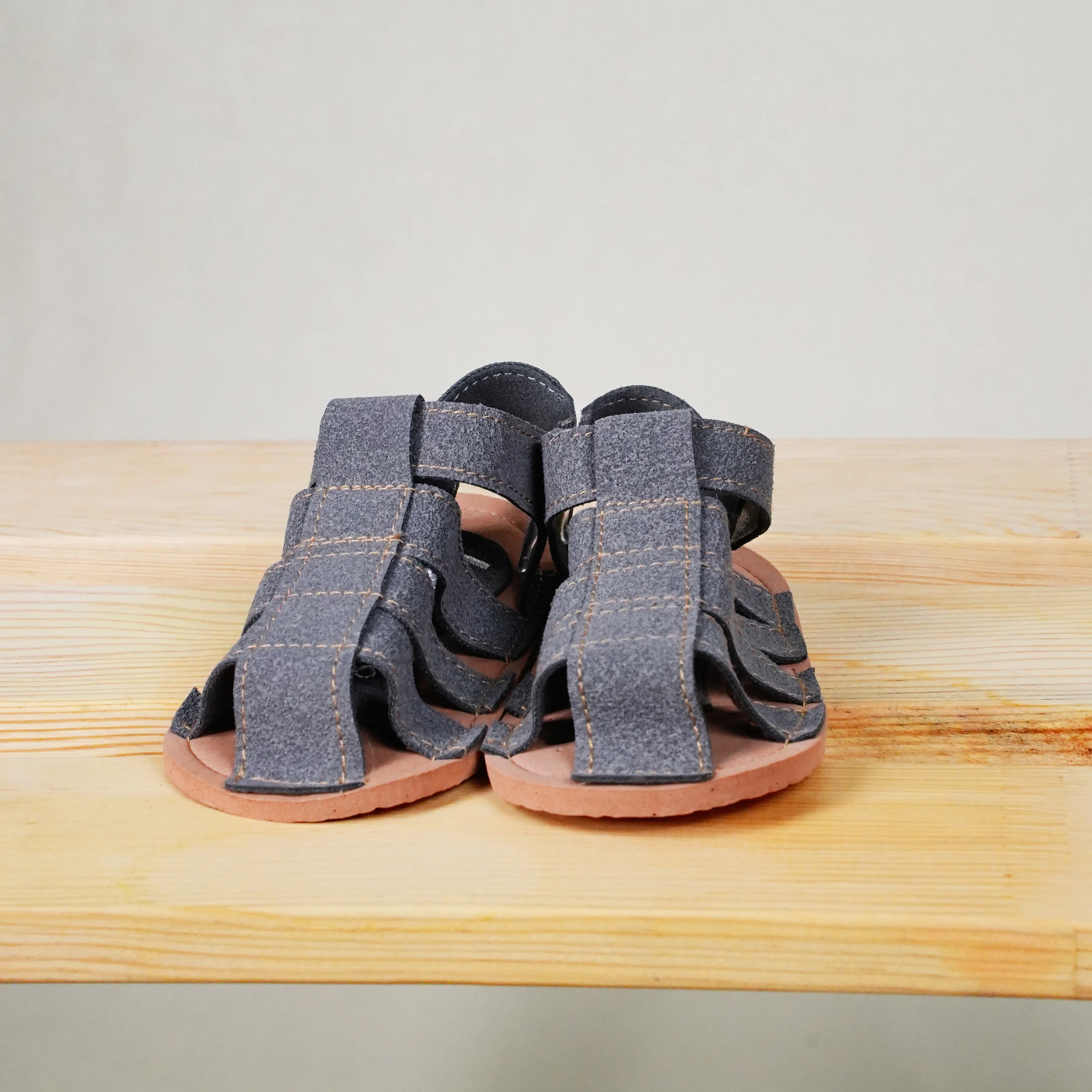 Lora Bliss Erkek Nubuk Sandalet | Yazlık, Hafif ve Rahat - Gri