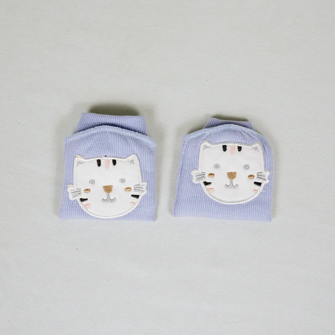 Lora Bliss Kedi Nakışlı Erkek Bebek Dizlik - Turkuaz