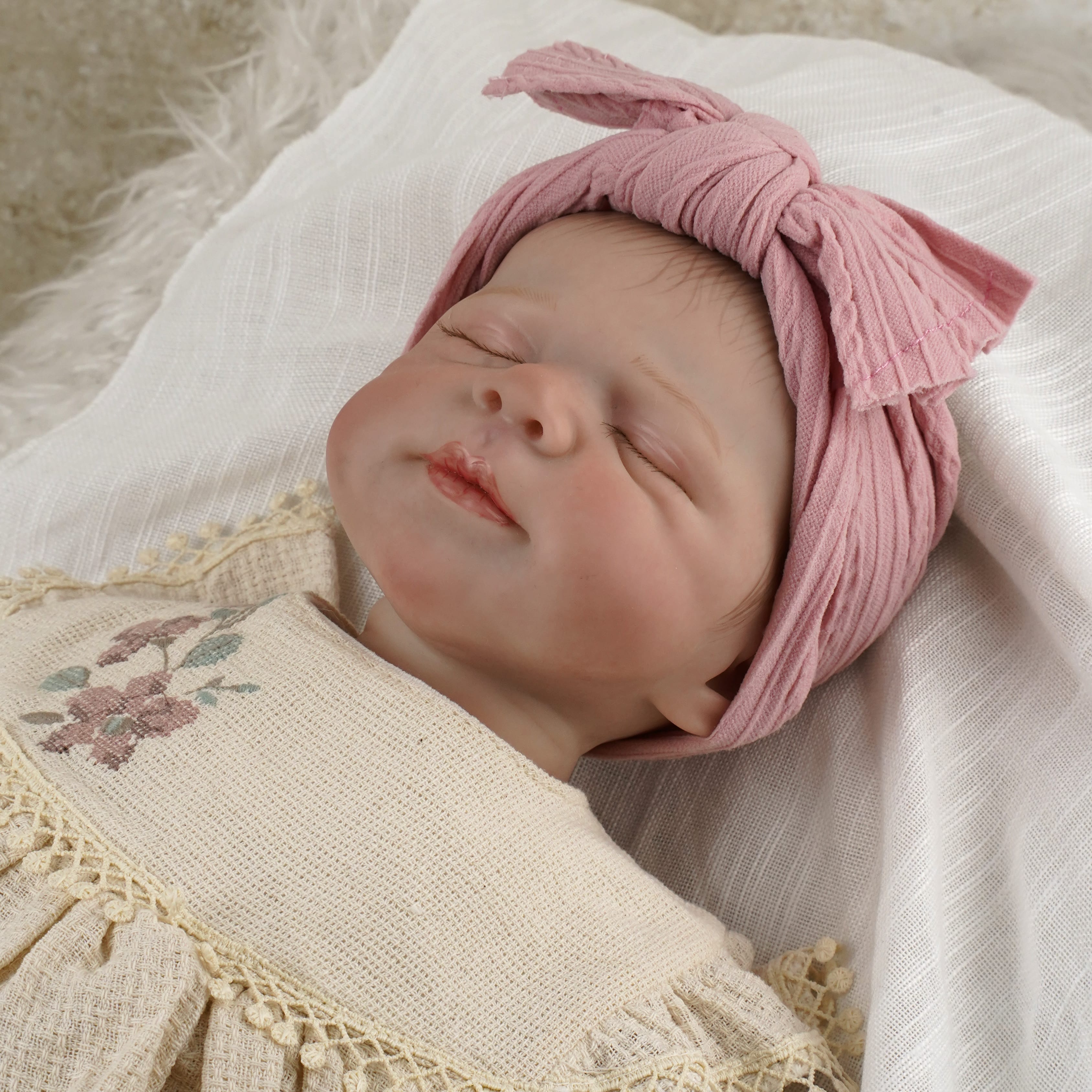 Lora Bliss Fiyonk Figürlü Penye Saç Bandı - Gül Kurusu