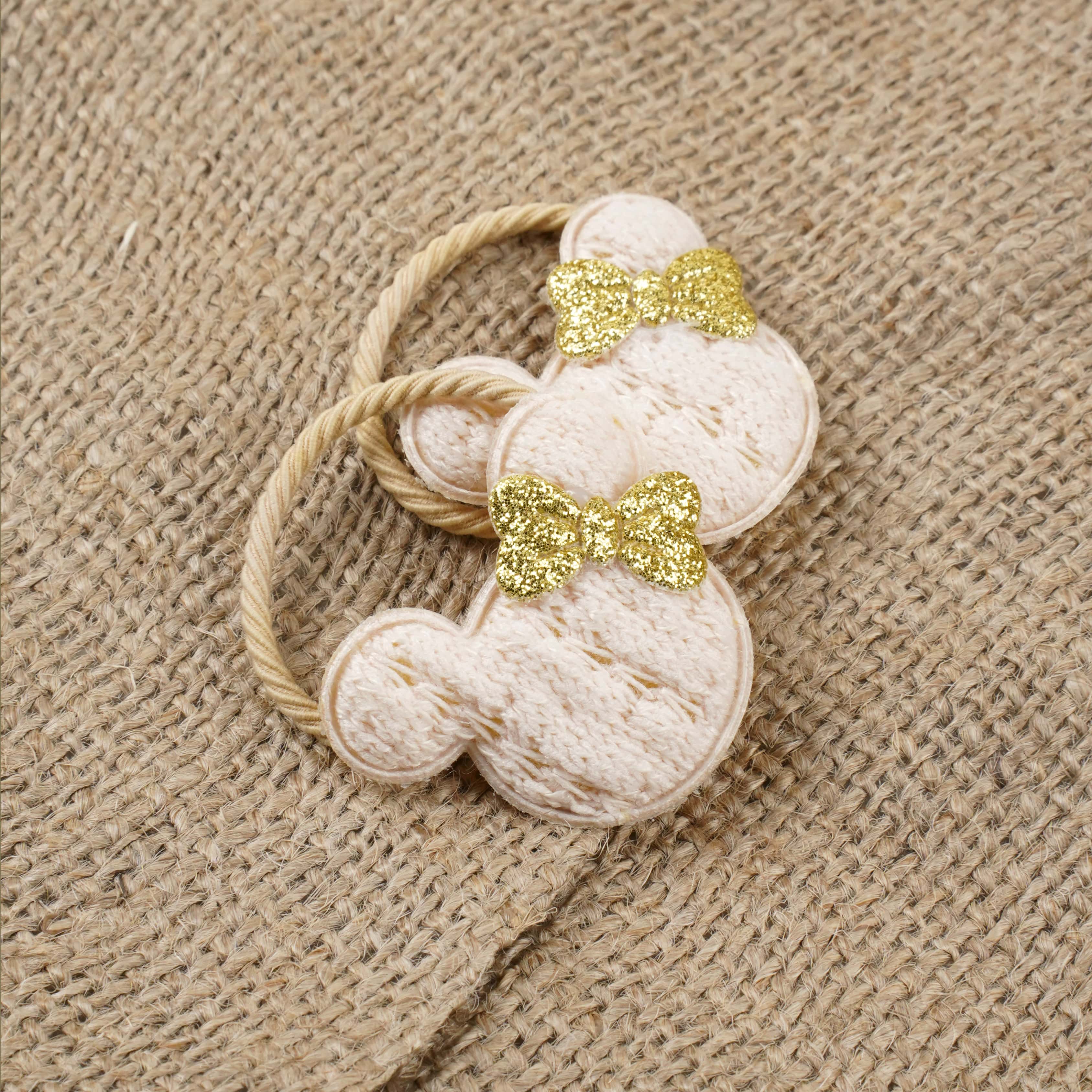 Çiftli Simli Fiyonk Detaylı Mickey Figürlü Toka | Lora Bliss