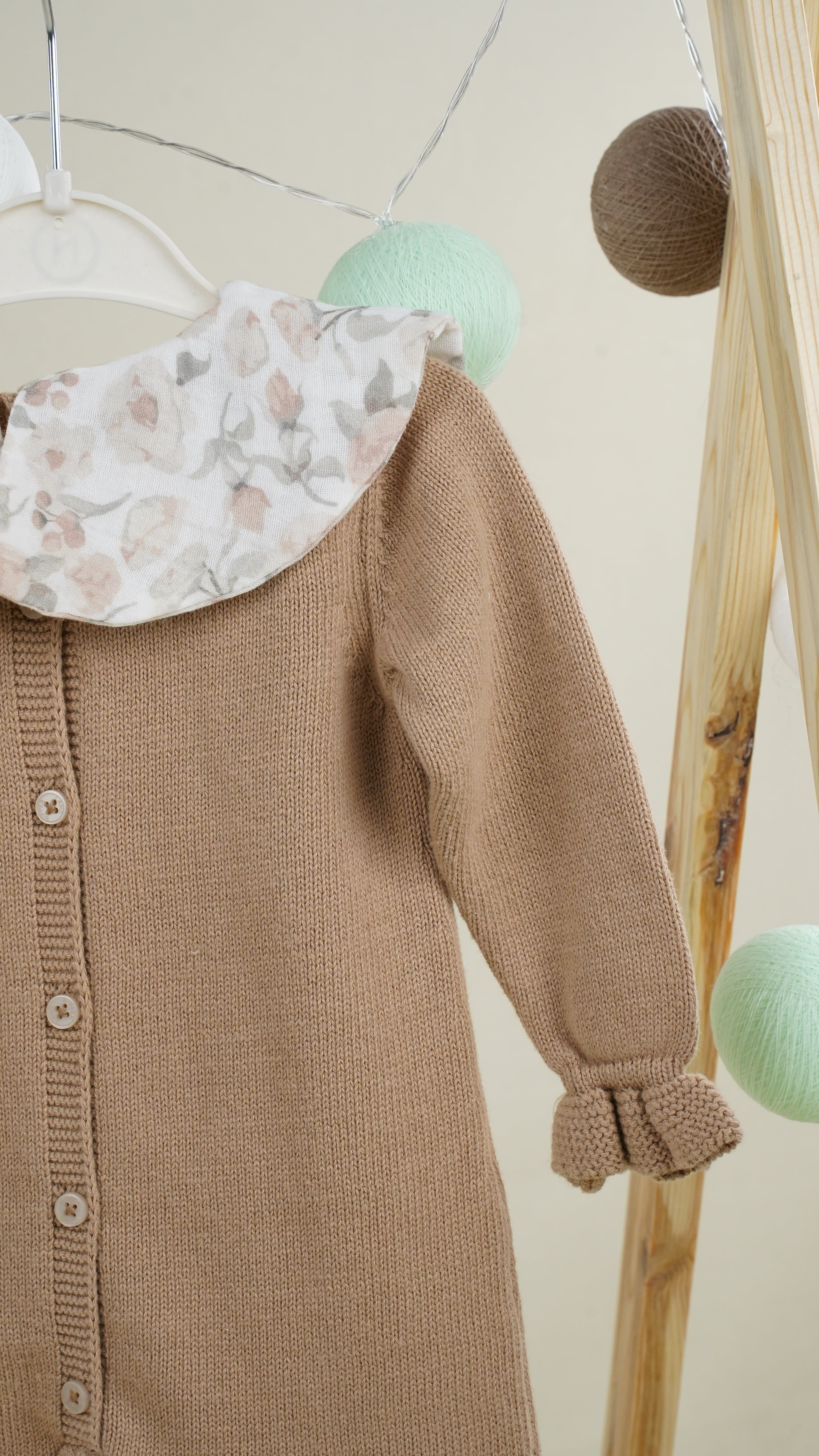 Lora Bliss Kız Bebek Kahverengi Kuğulu Fırfırlı Tulum | 3-6-9-12 Ay %100 Pamuk