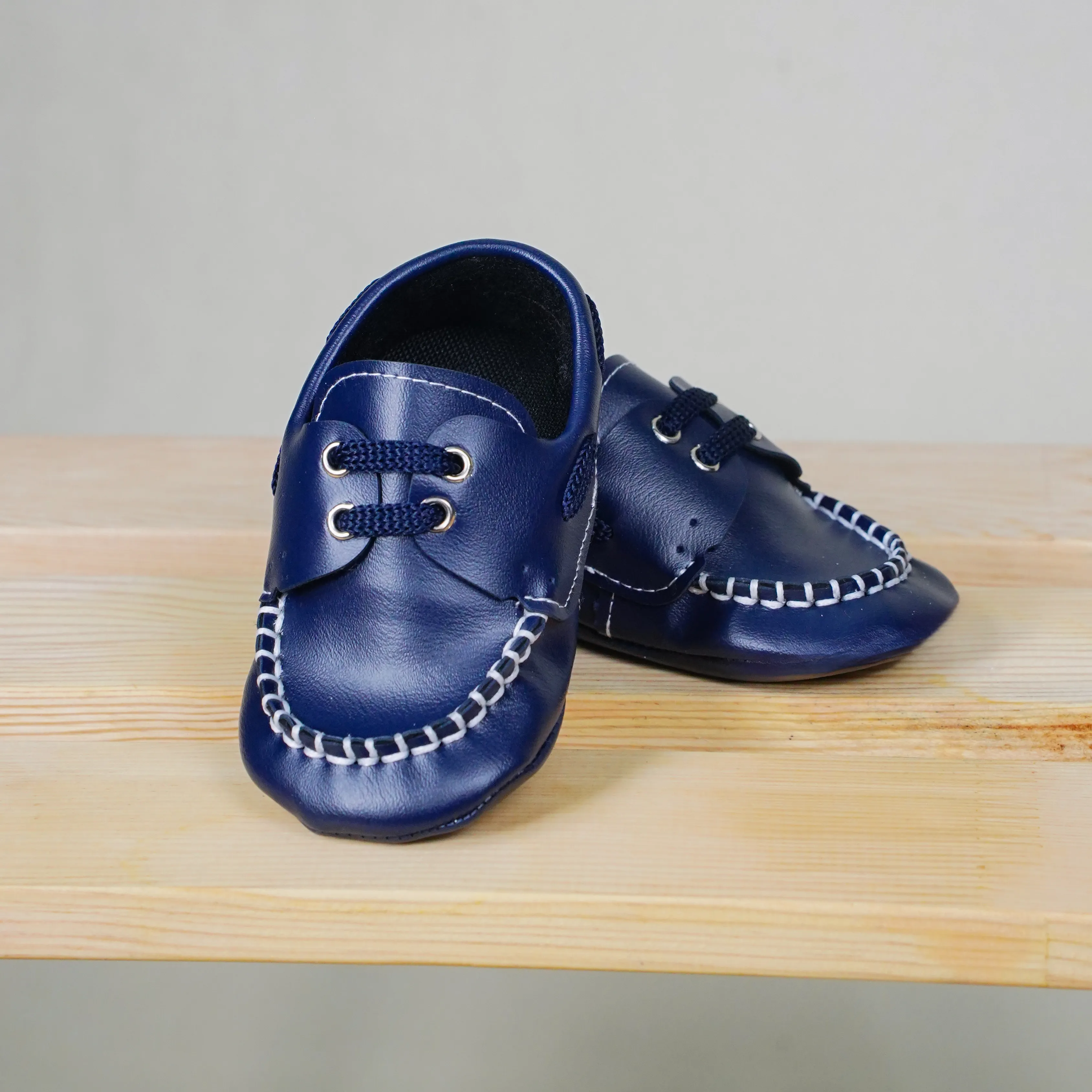 Lora Bliss Erkek Saraç Dikişli Deri Patik | Şık ve Rahat - Lacivert